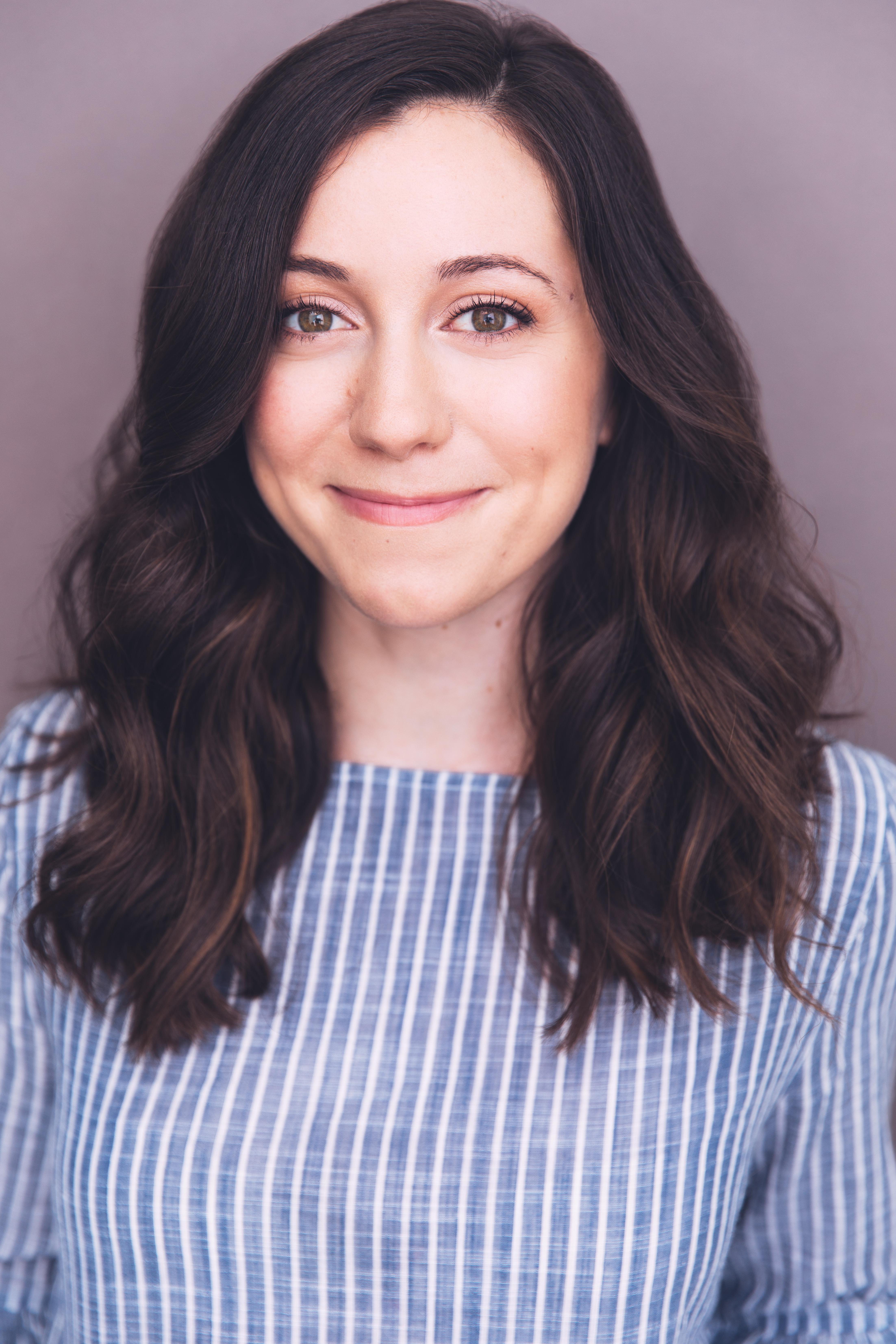 actor Alexandra Curran large photo