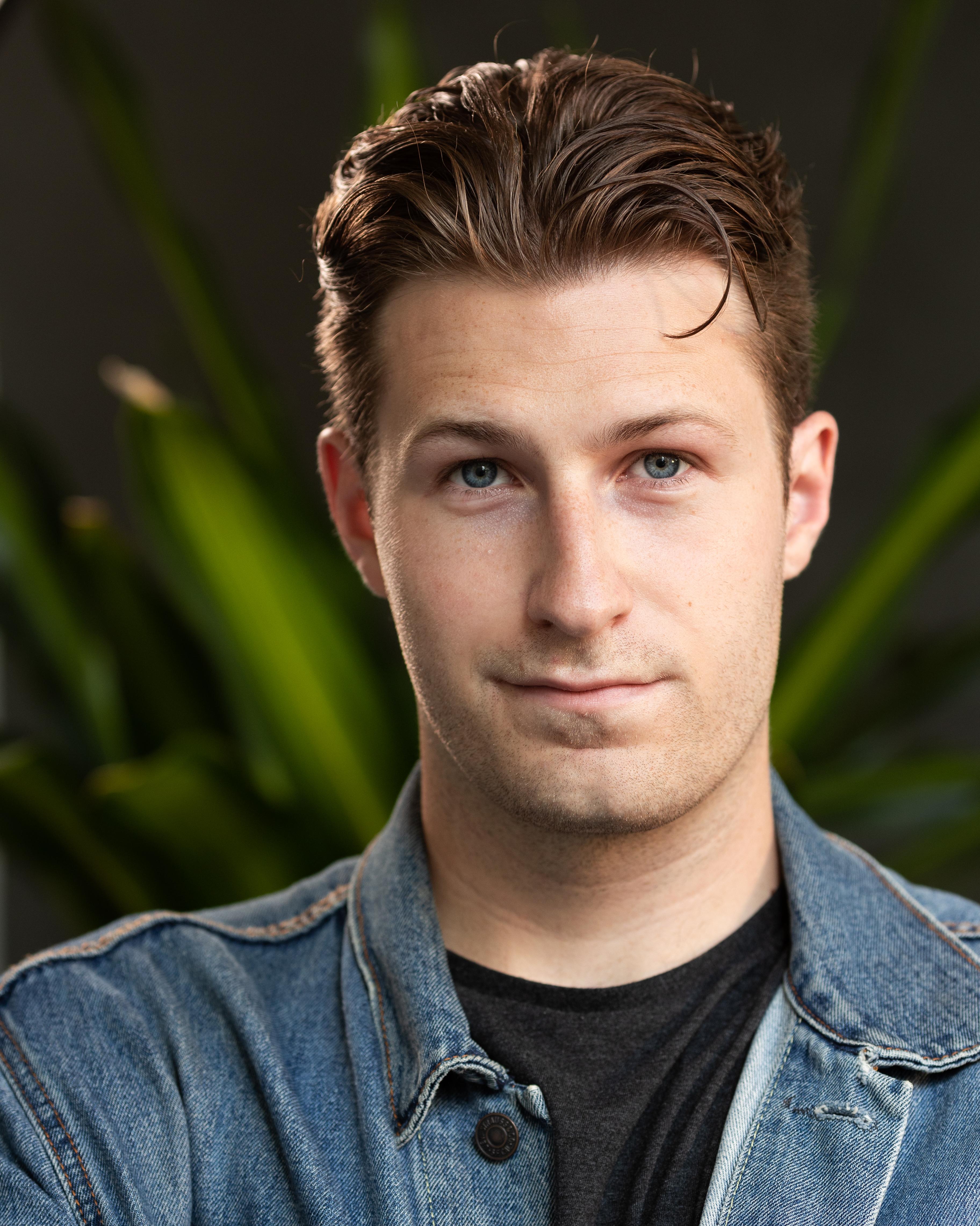 actor Will Hollerung large photo