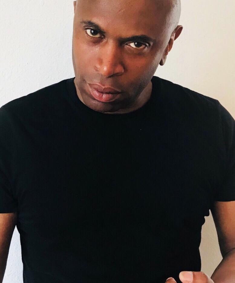 actor Richard Baylor large photo