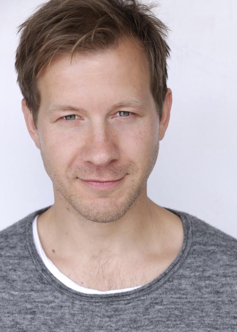 actor Jon Eiswerth large photo