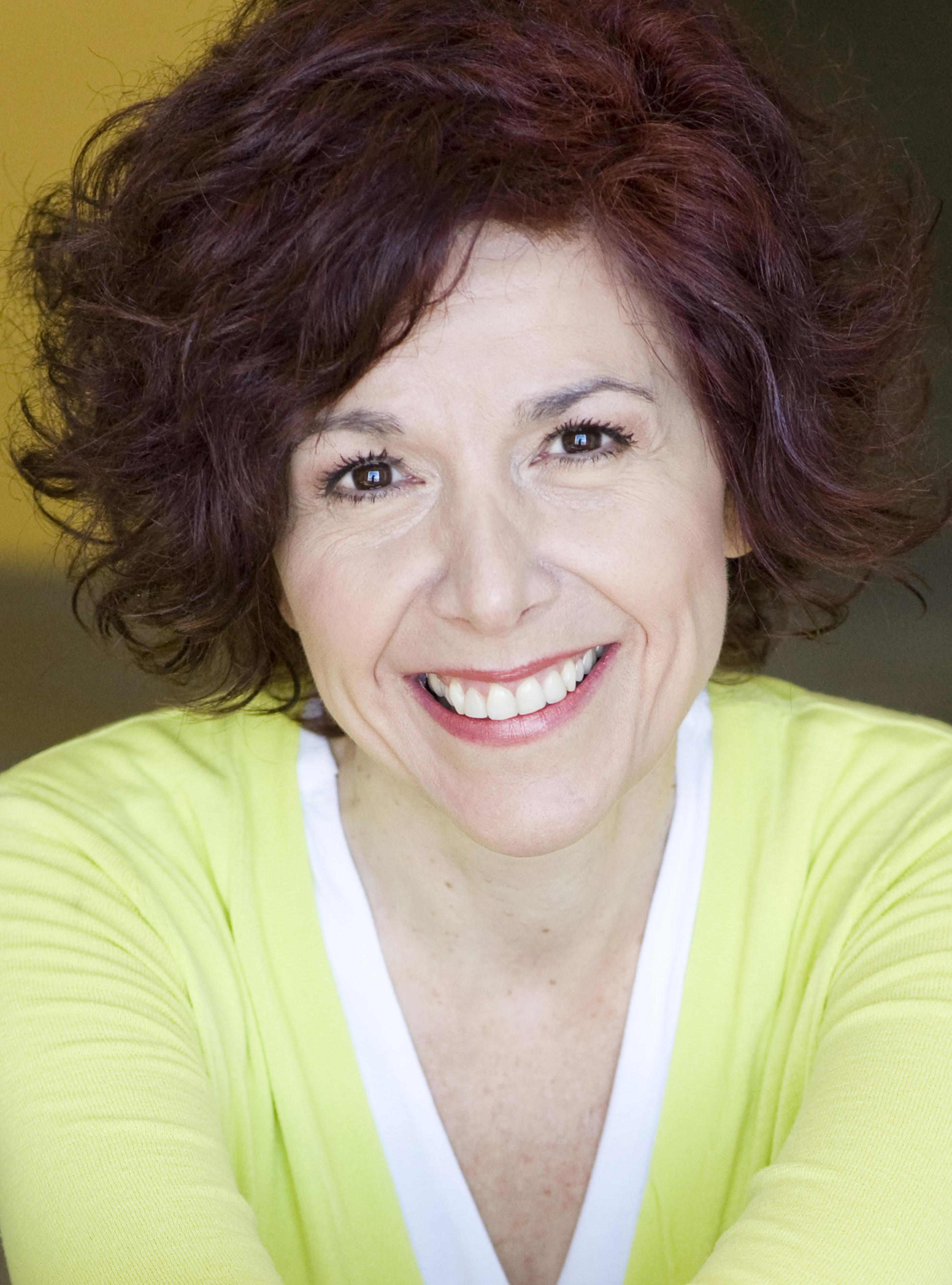 actor Anita Finlay large photo