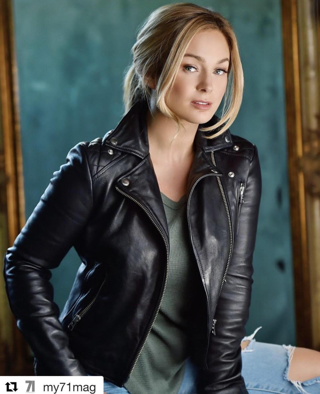 actor Courtney Paige large photo