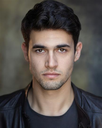 actor Oscar Salem large photo