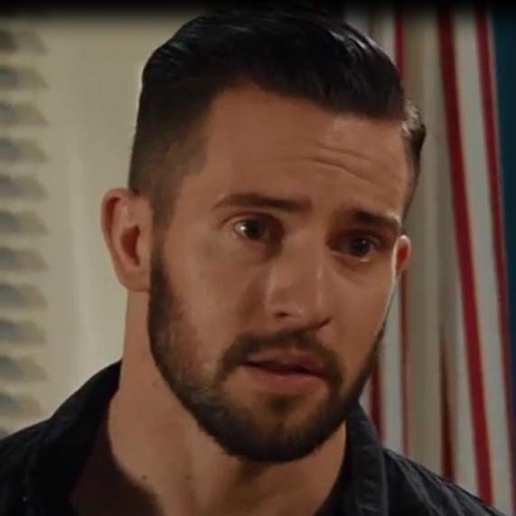 actor Michael James Parr large photo