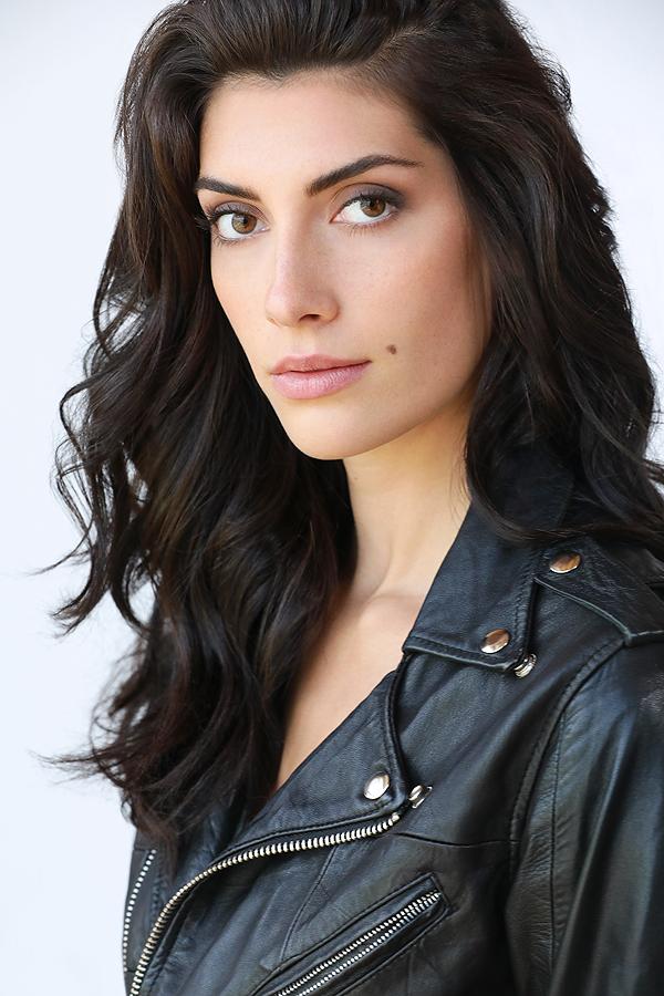 actor Alexis Phillips large photo