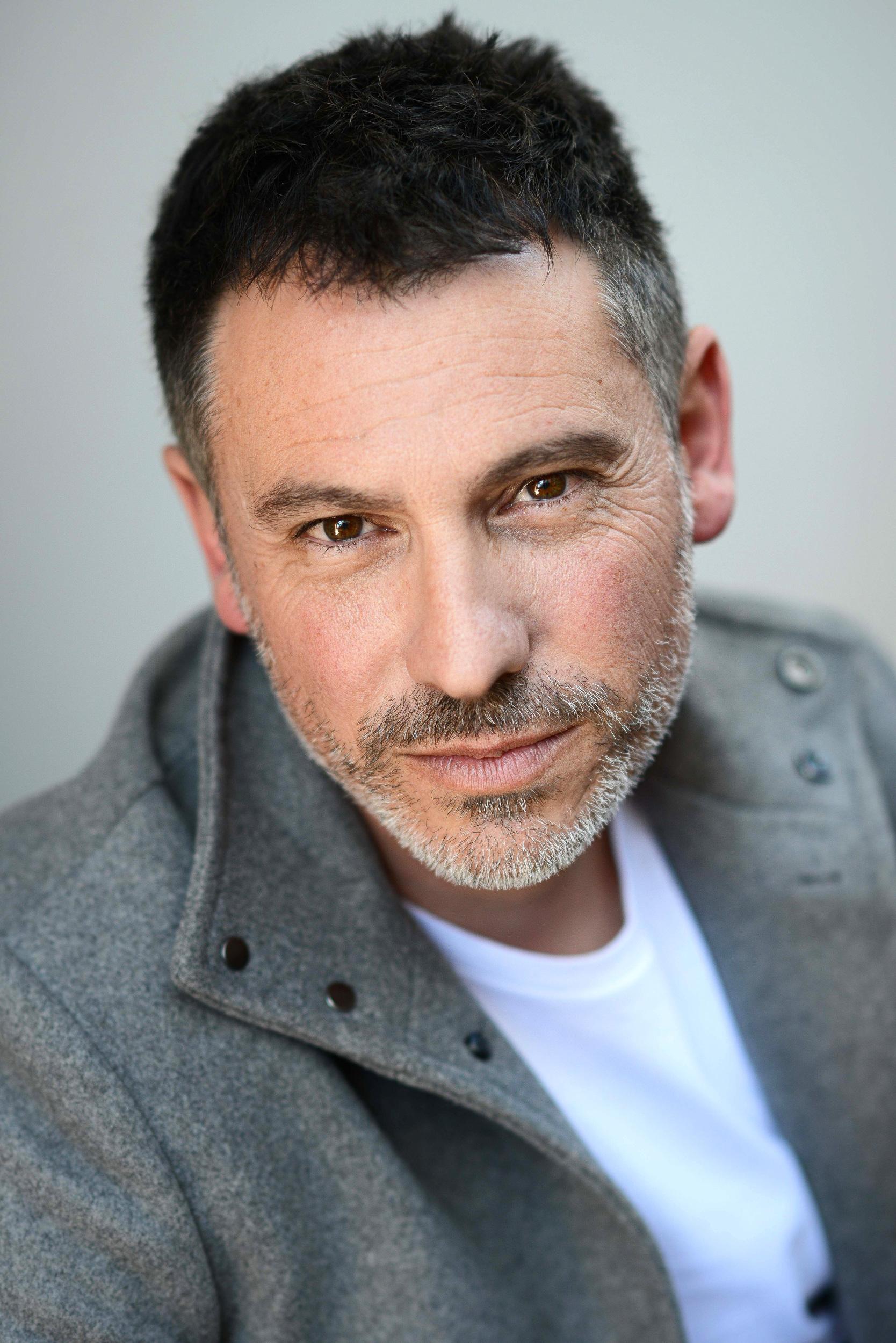 actor Vincent Donato large photo