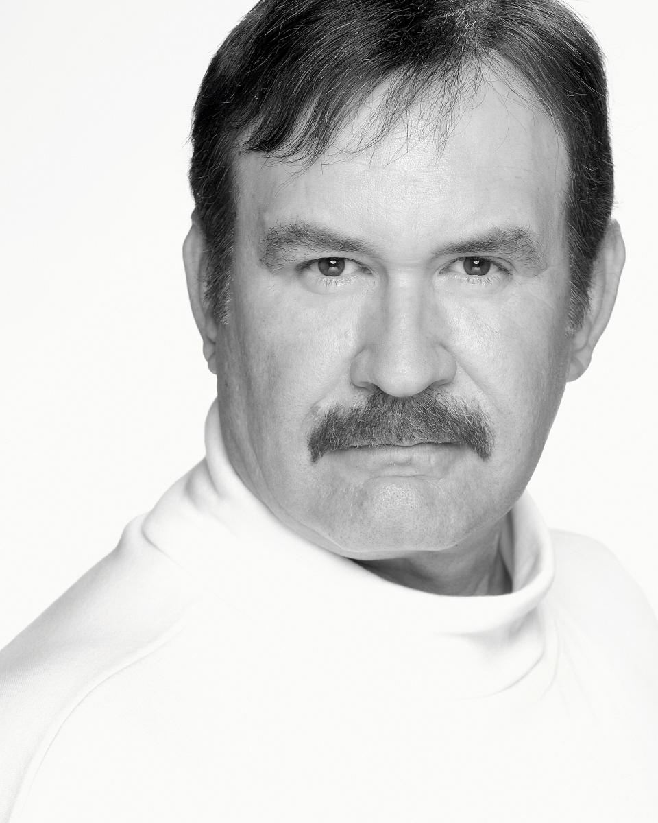 actor Allen Boudreaux large photo