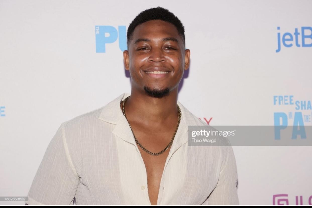 actor Branden Lindsay large photo