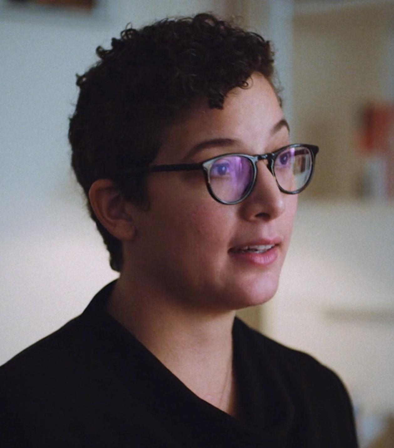 actor Danya Glabau large photo