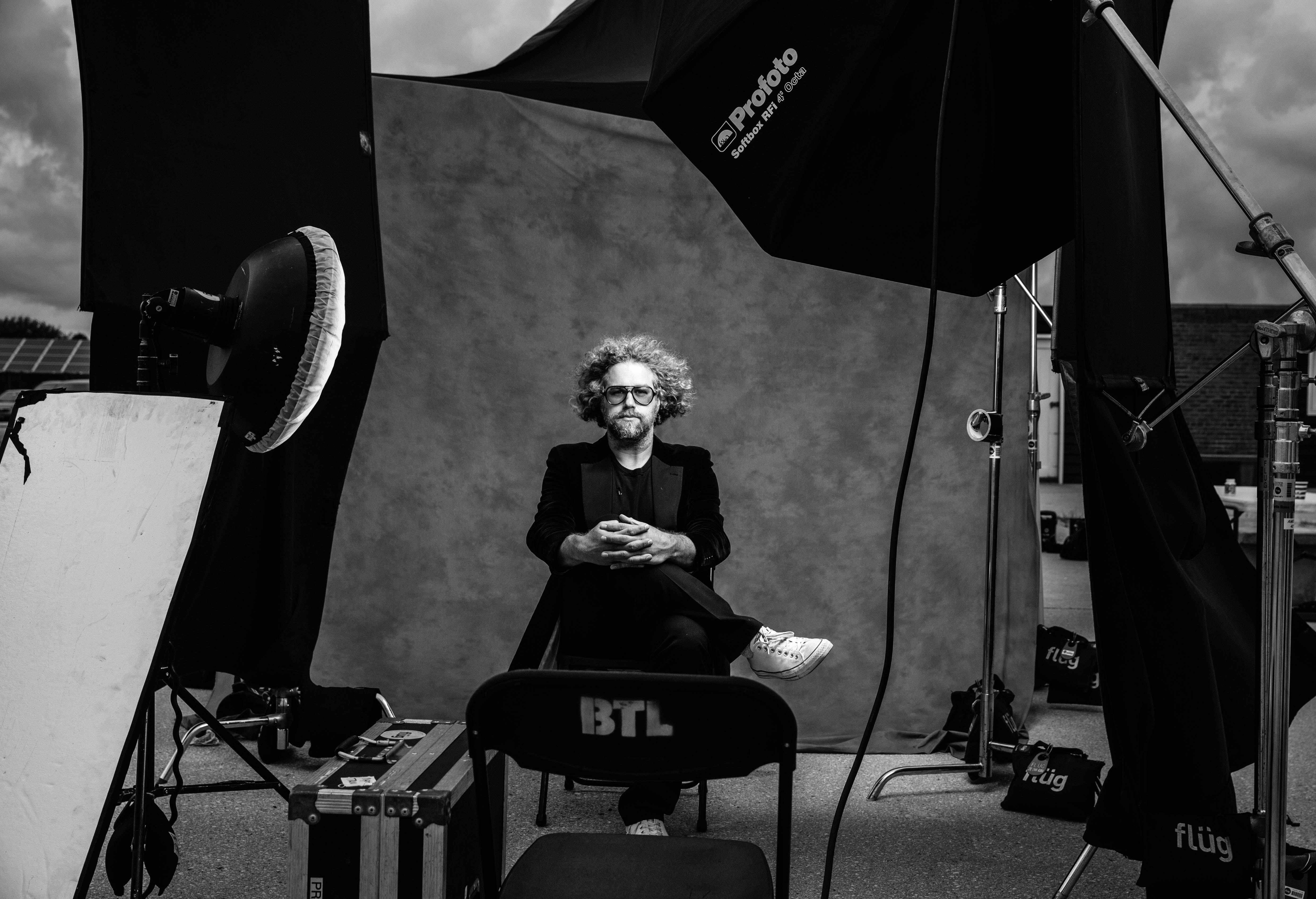 actor Matthew Makar large photo