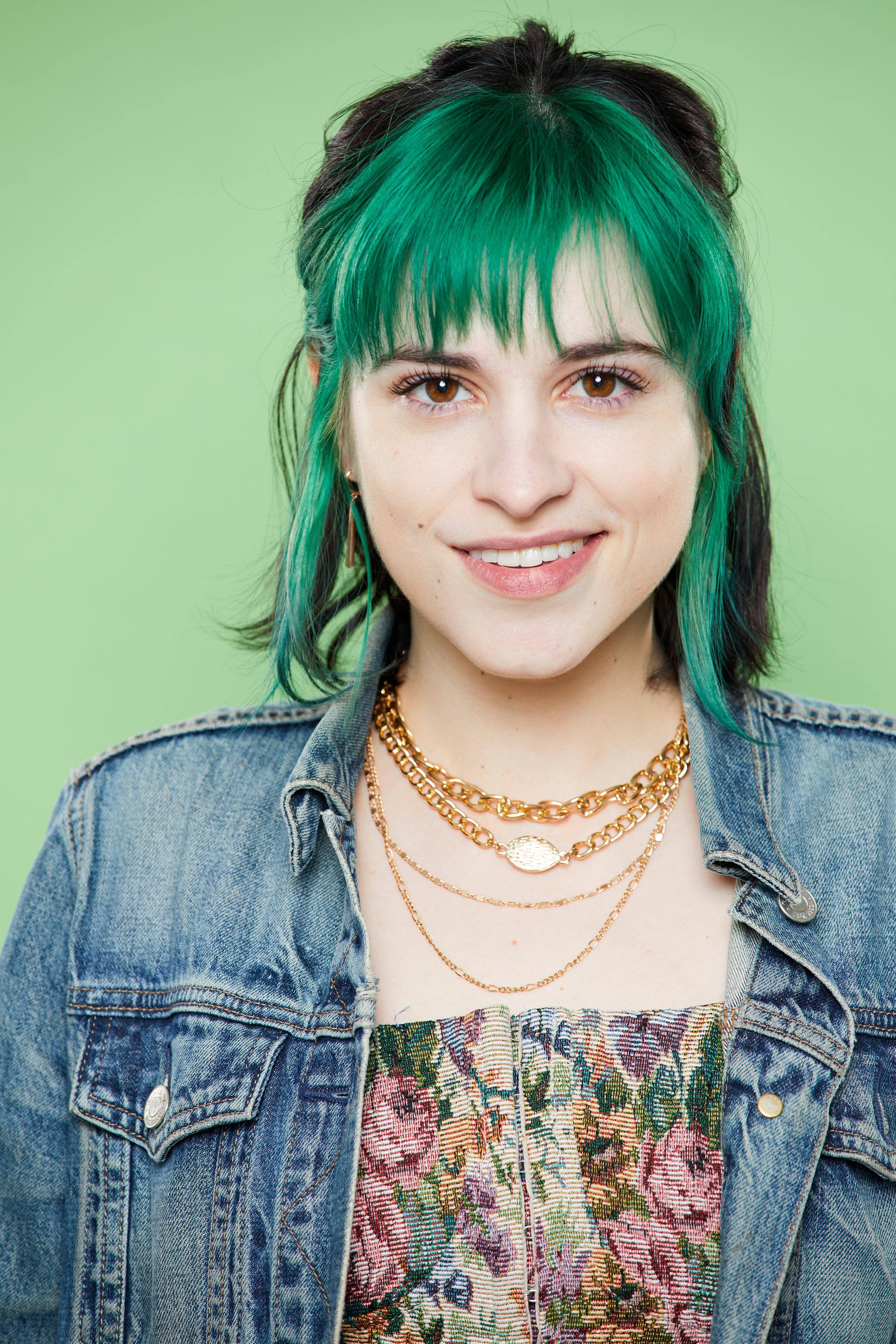 actor Bianca Stein large photo