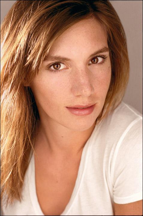 actor Briana Pozner large photo