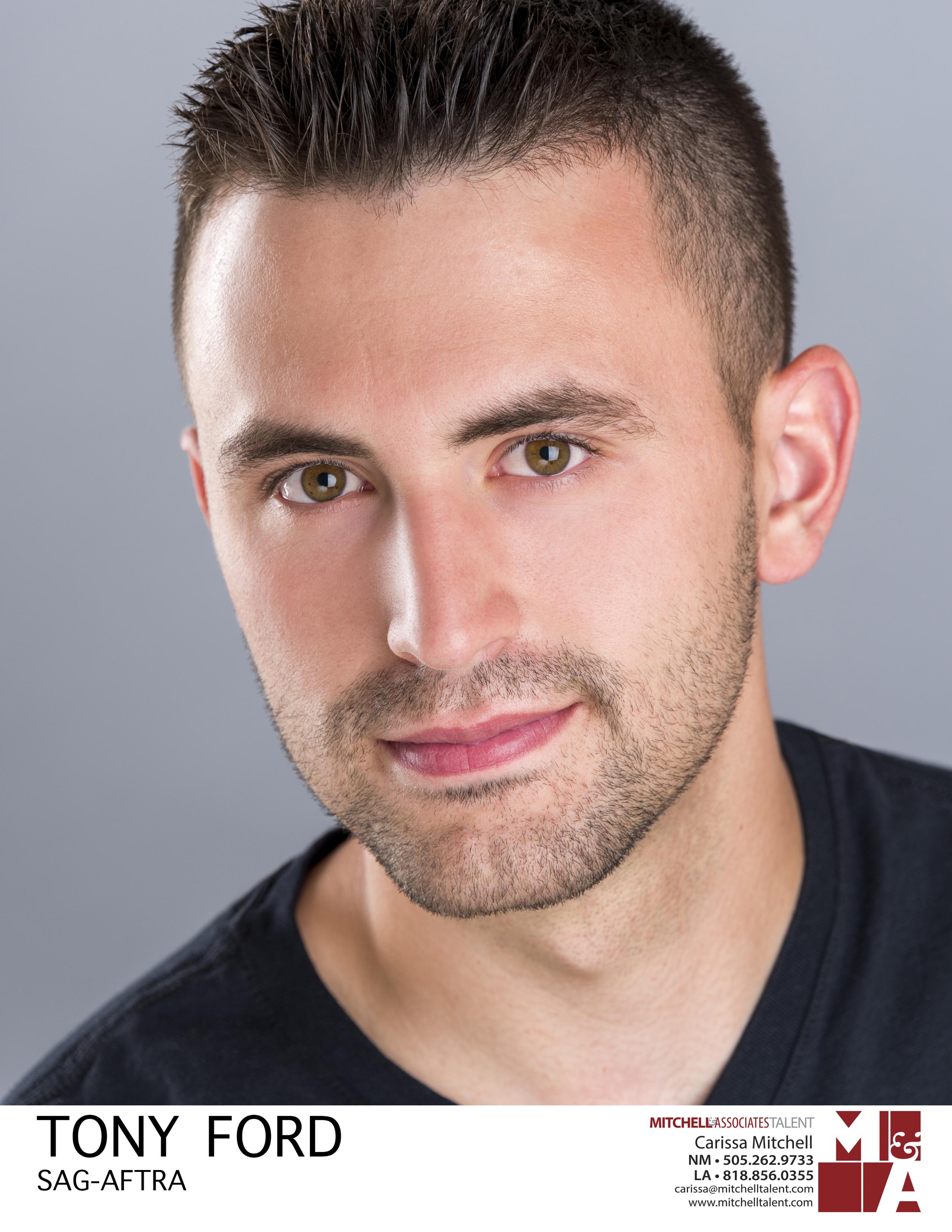 actor Tony Ford large photo