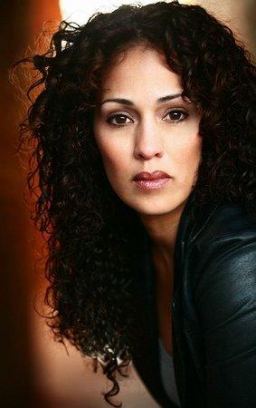 actor Susan Ortiz large photo