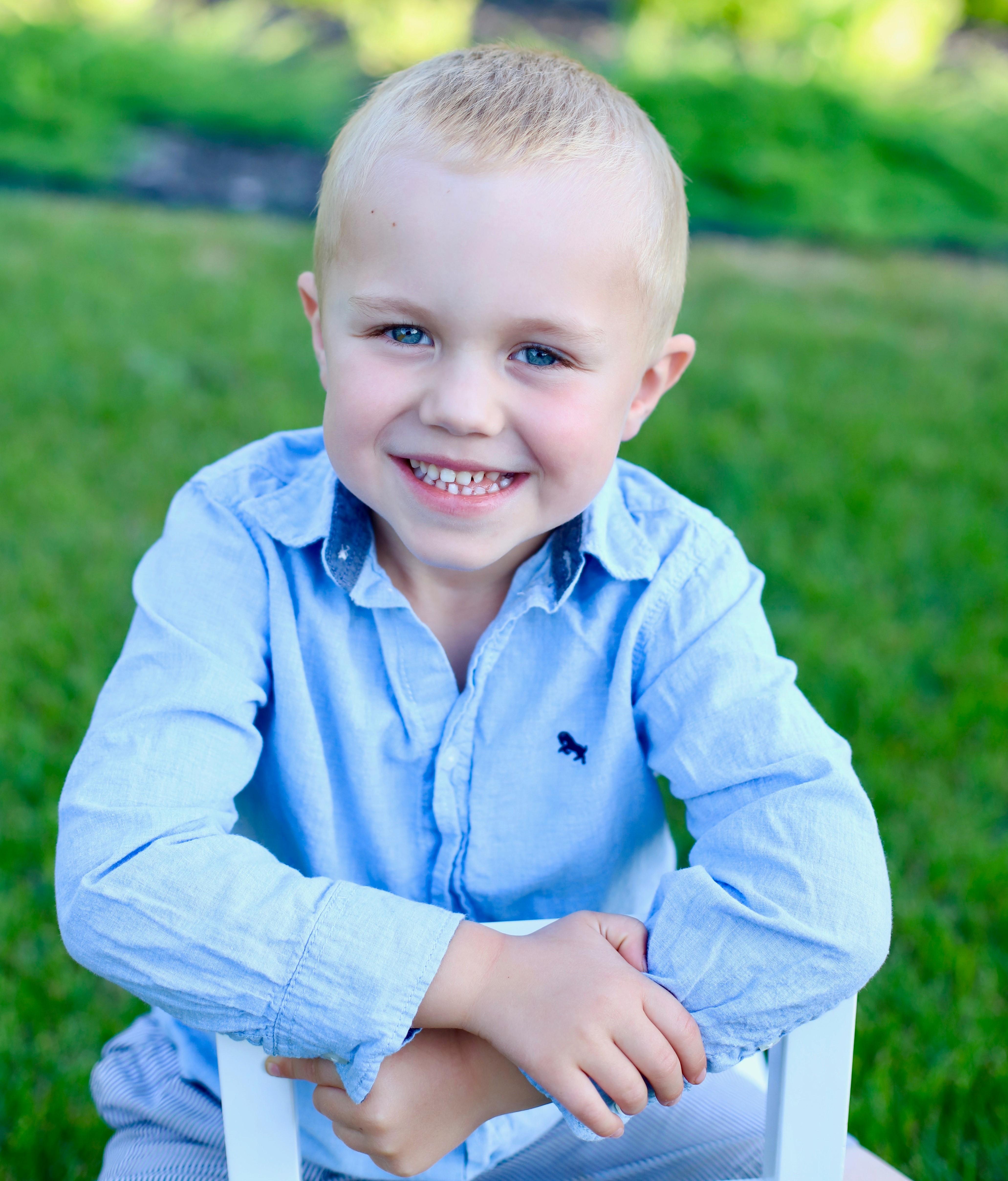 actor Cole Flynn large photo