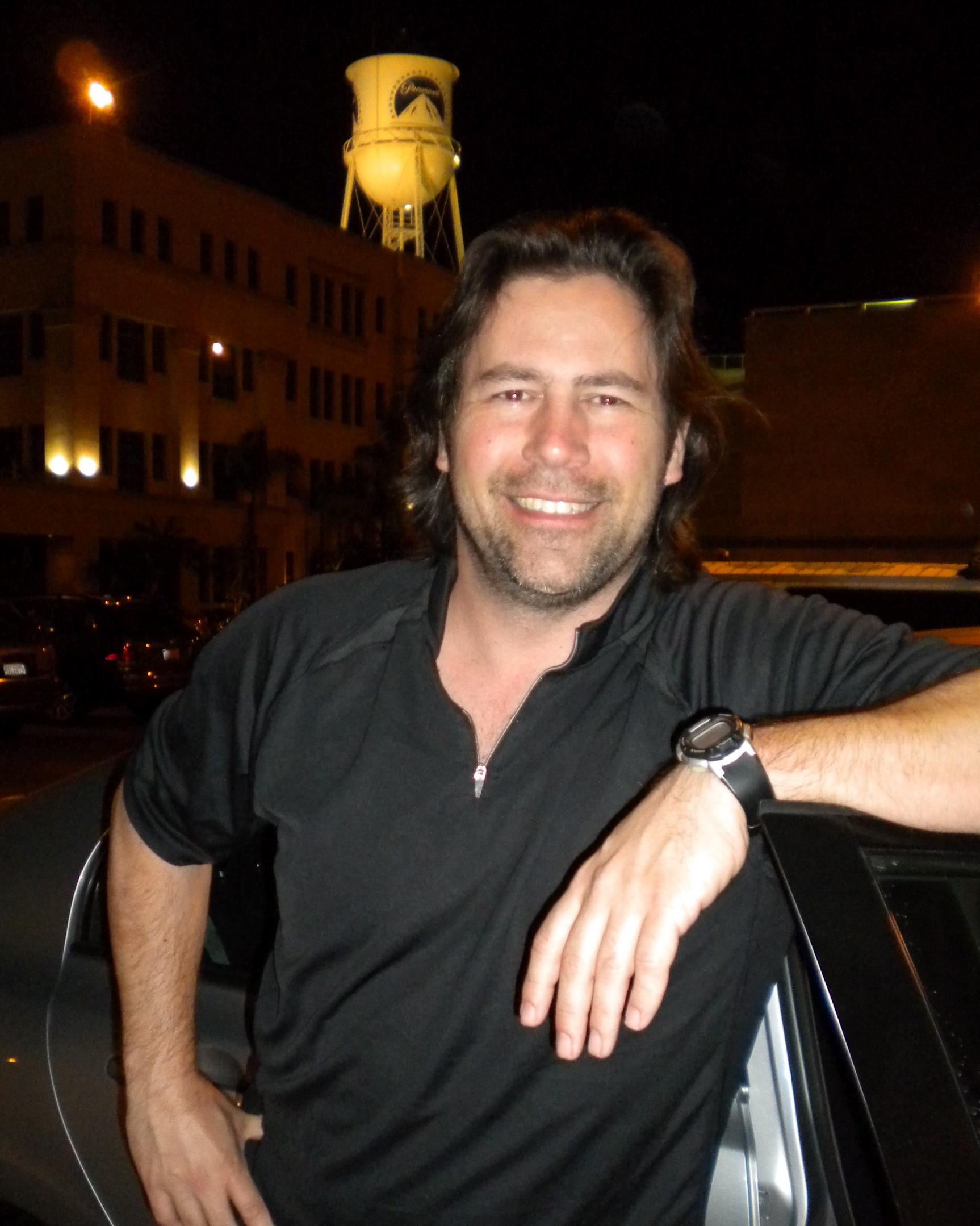 actor Paul Overacker large photo