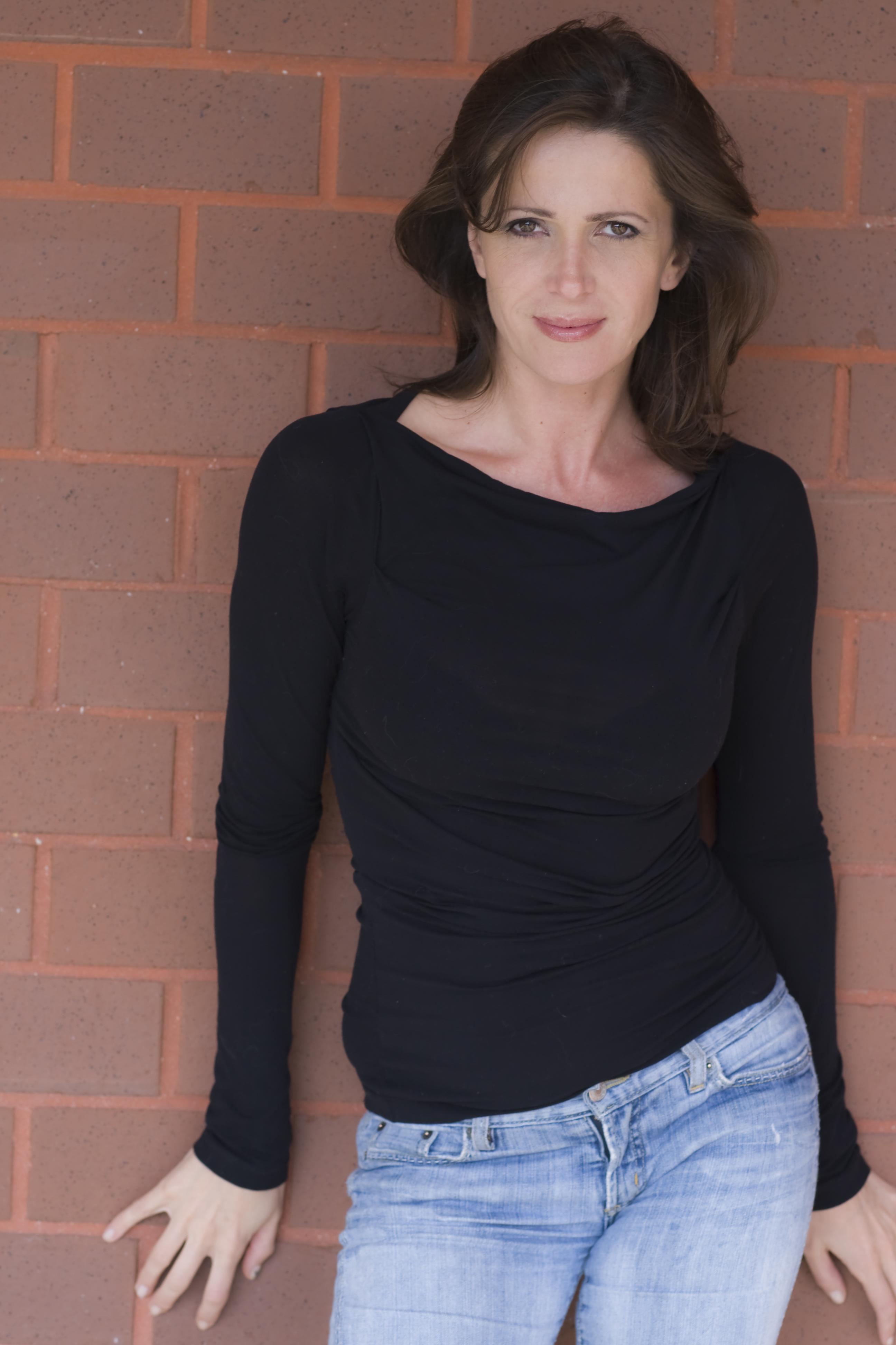 actor Mihaela Mihut large photo