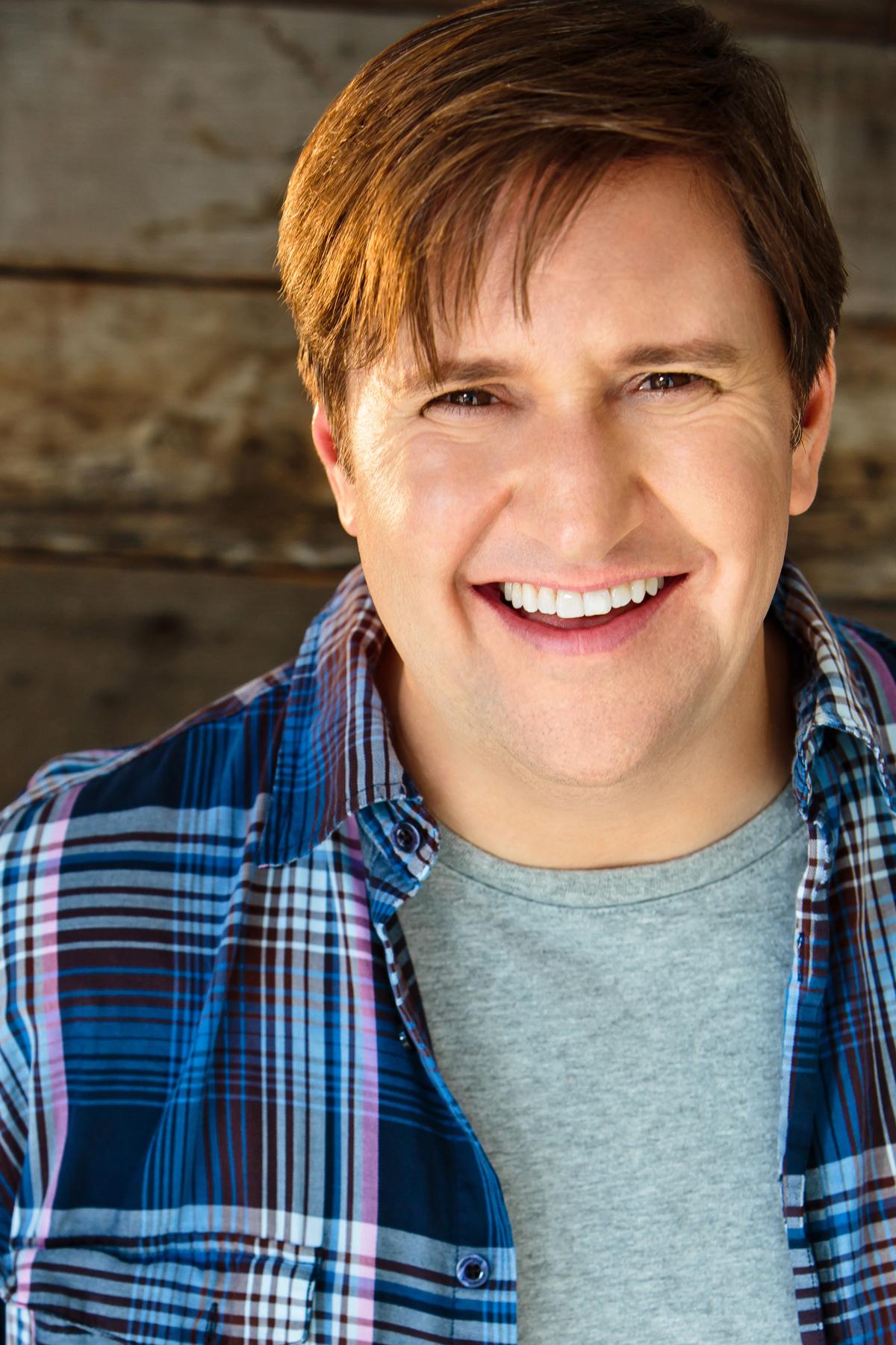 actor Paul McKinney large photo