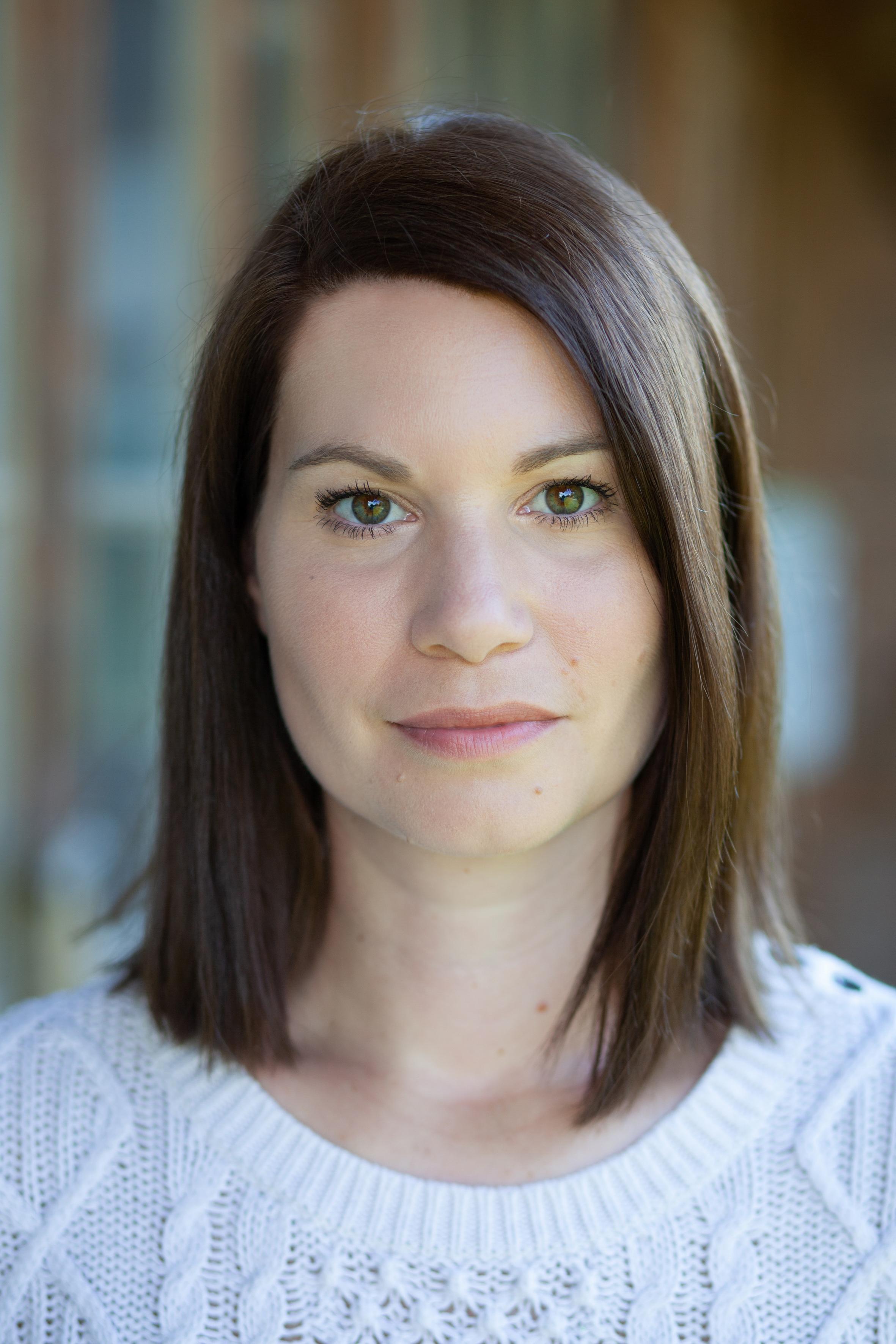 actor Julia Stipsits large photo