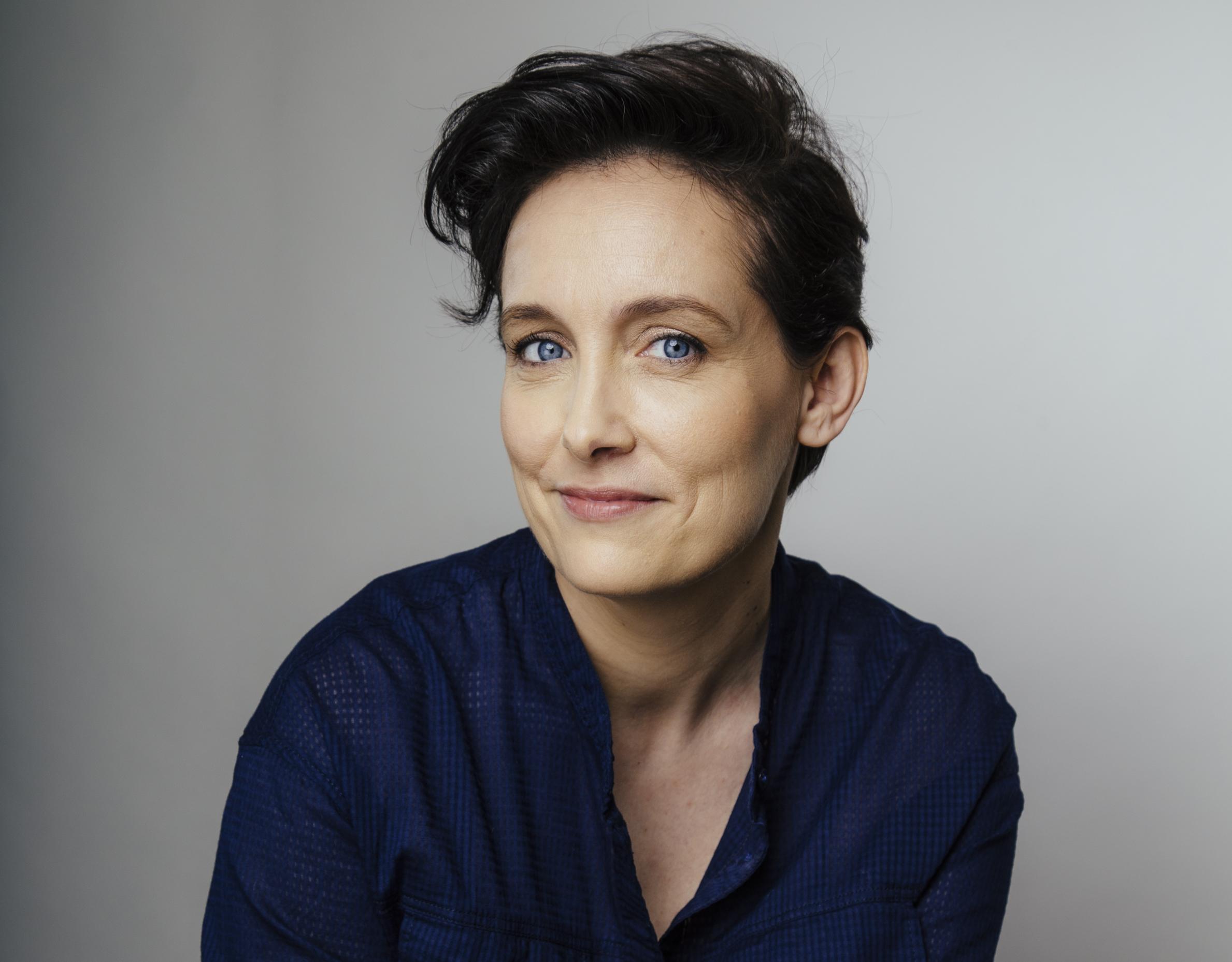 actor Lisa Cordileone large photo