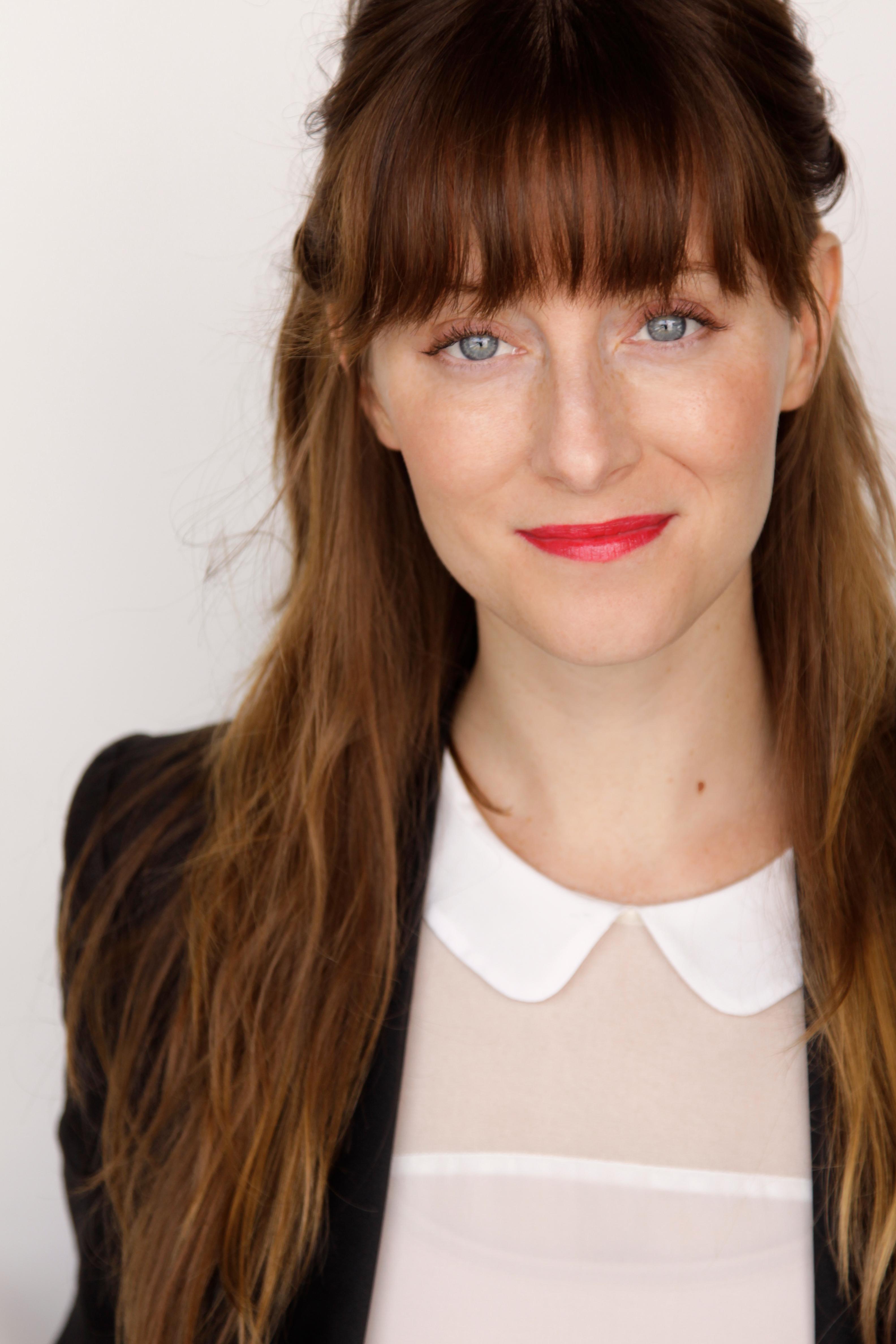 actor Nellie Barnett large photo