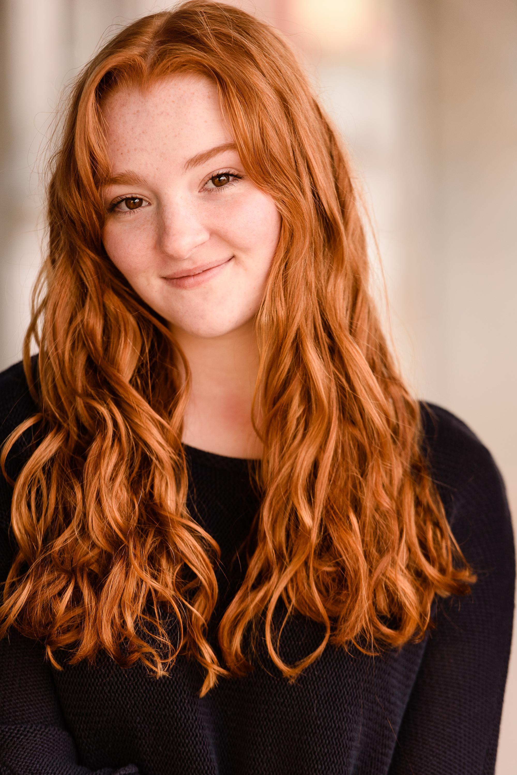 actor Mia Bagley large photo