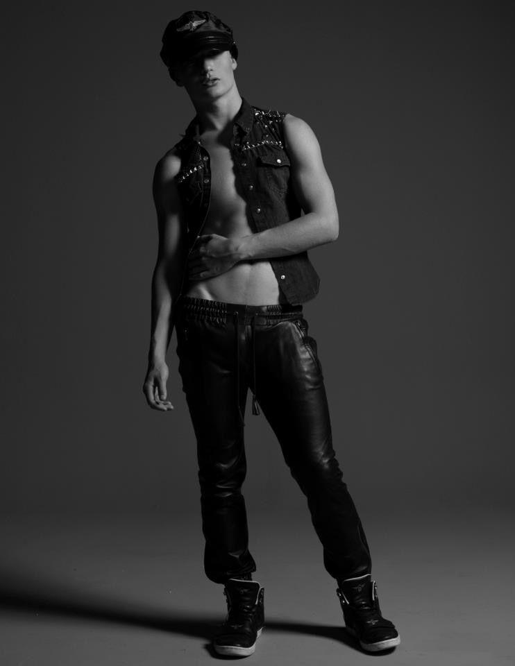 actor George Todd McLachlan large photo