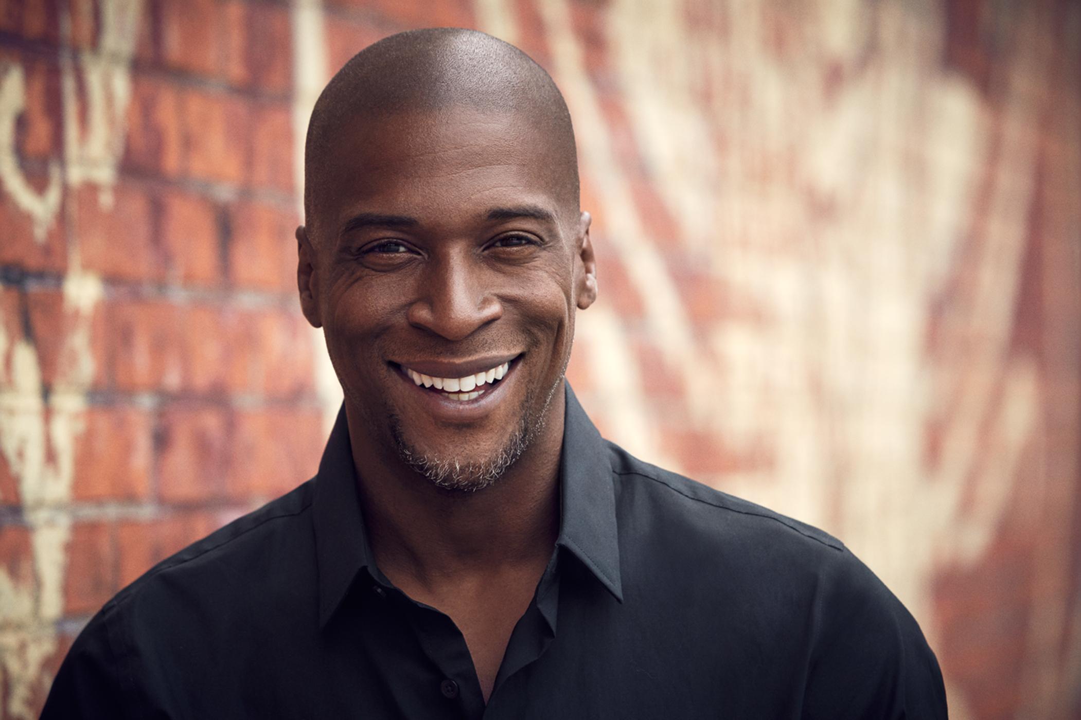 actor Asio Highsmith large photo