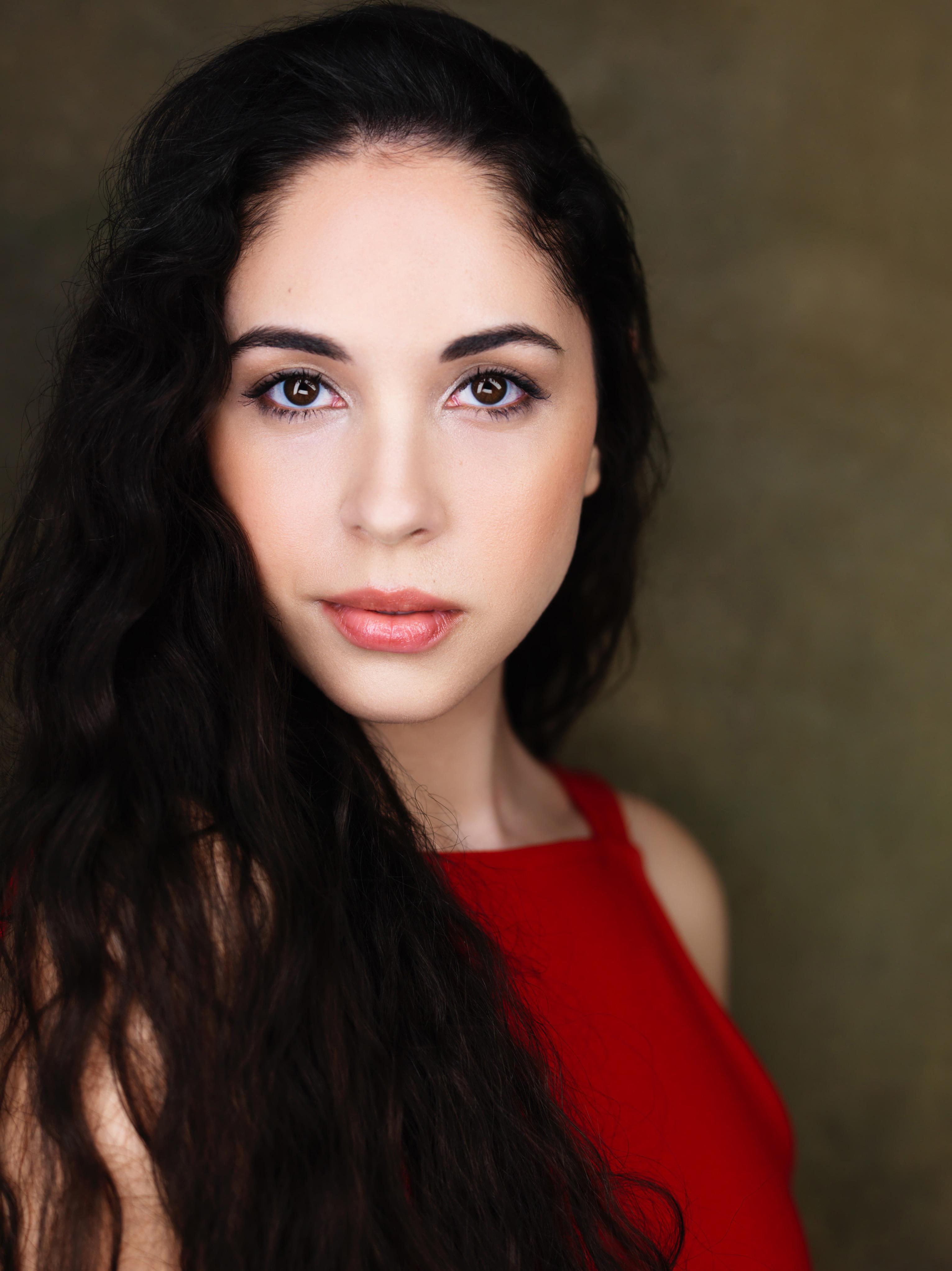 actor Liz Thomas Corona large photo