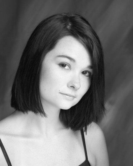 actor Kristen Ruhlin large photo