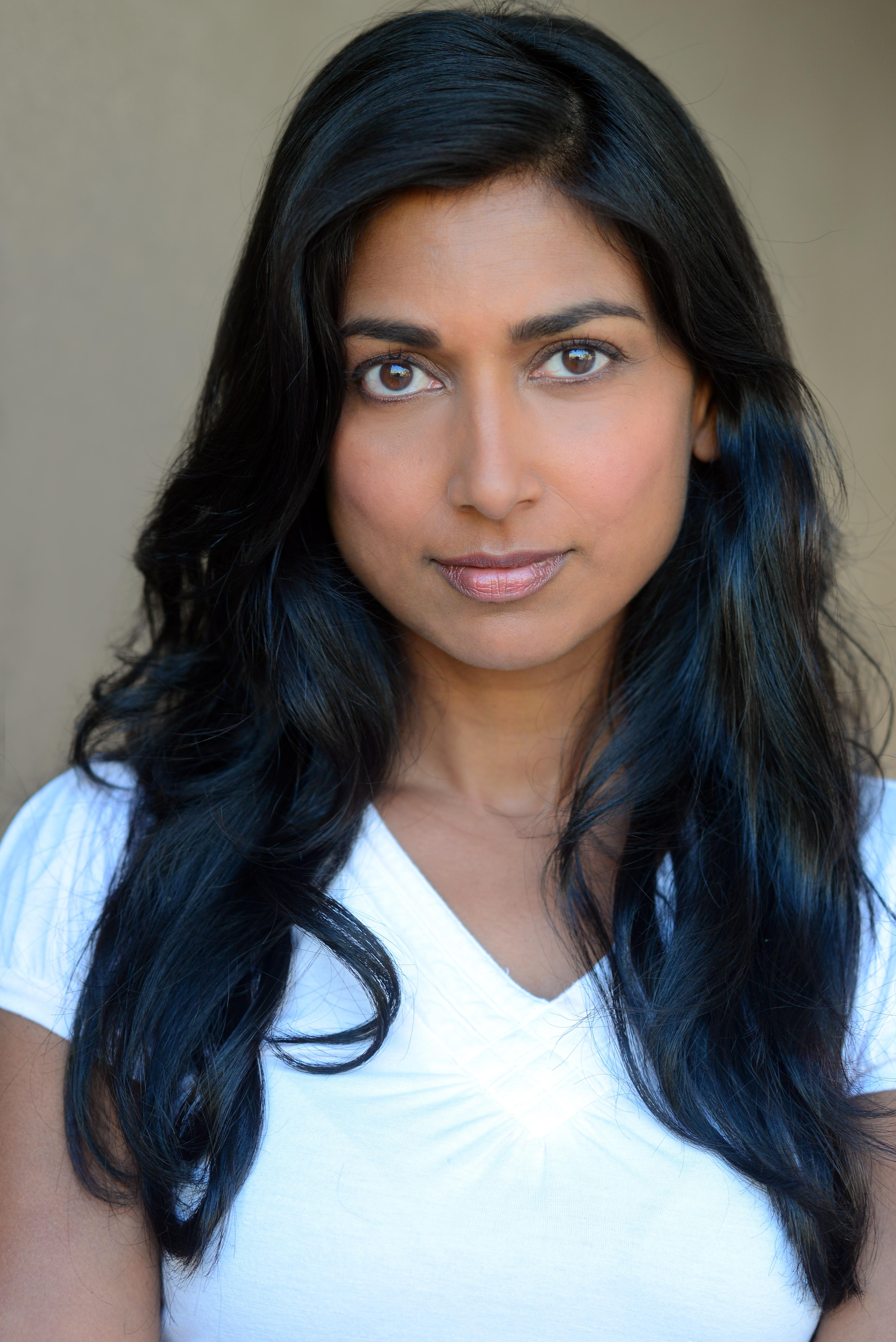 actor Nimmi Harasgama large photo