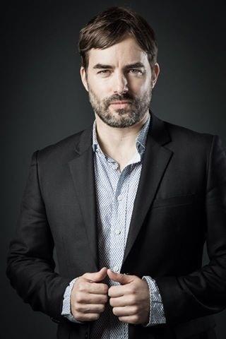 actor Chris Beetem large photo