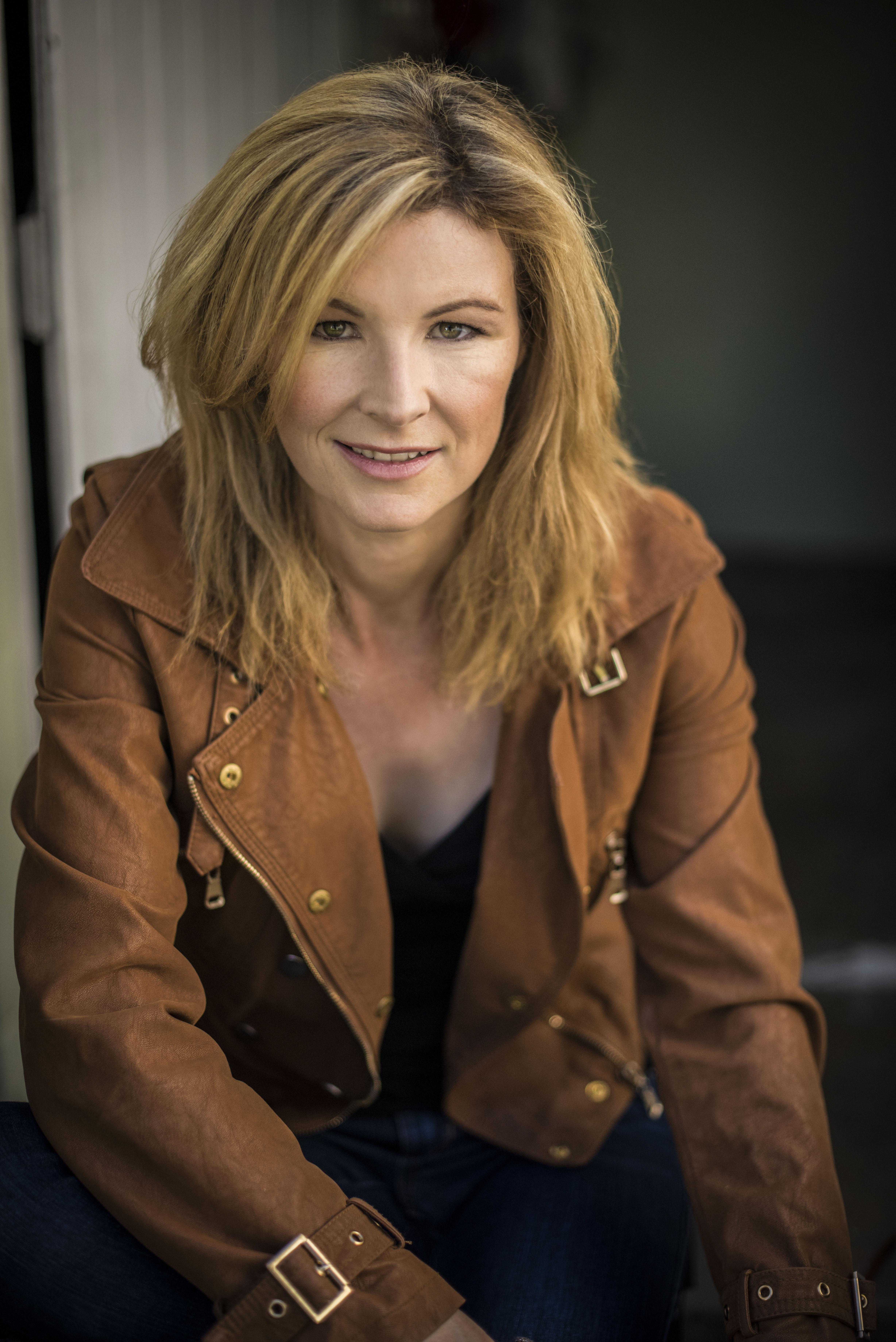 actor Denai Gracie large photo