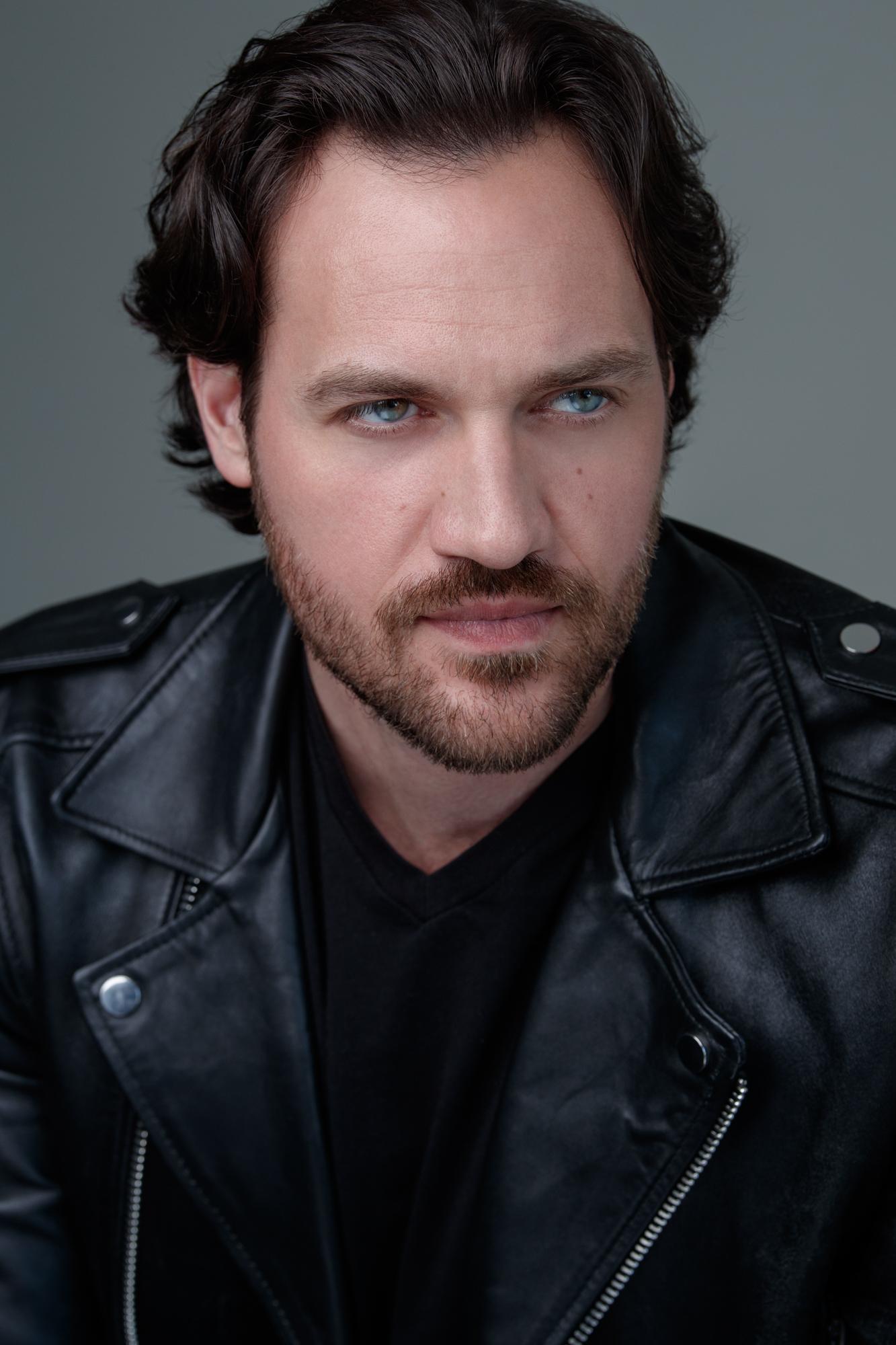 actor Leo Rano large photo