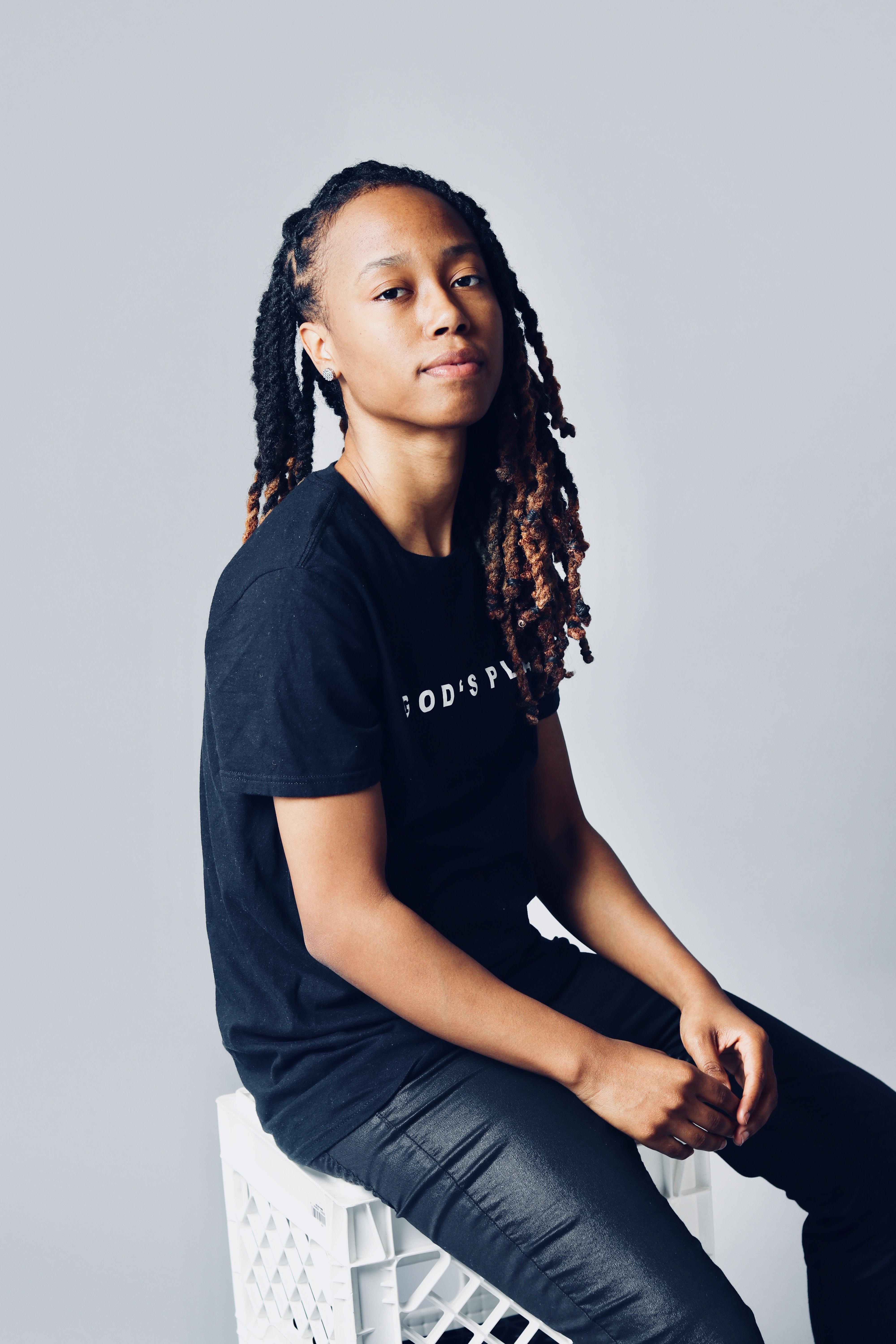 actor Aleia Kristene large photo