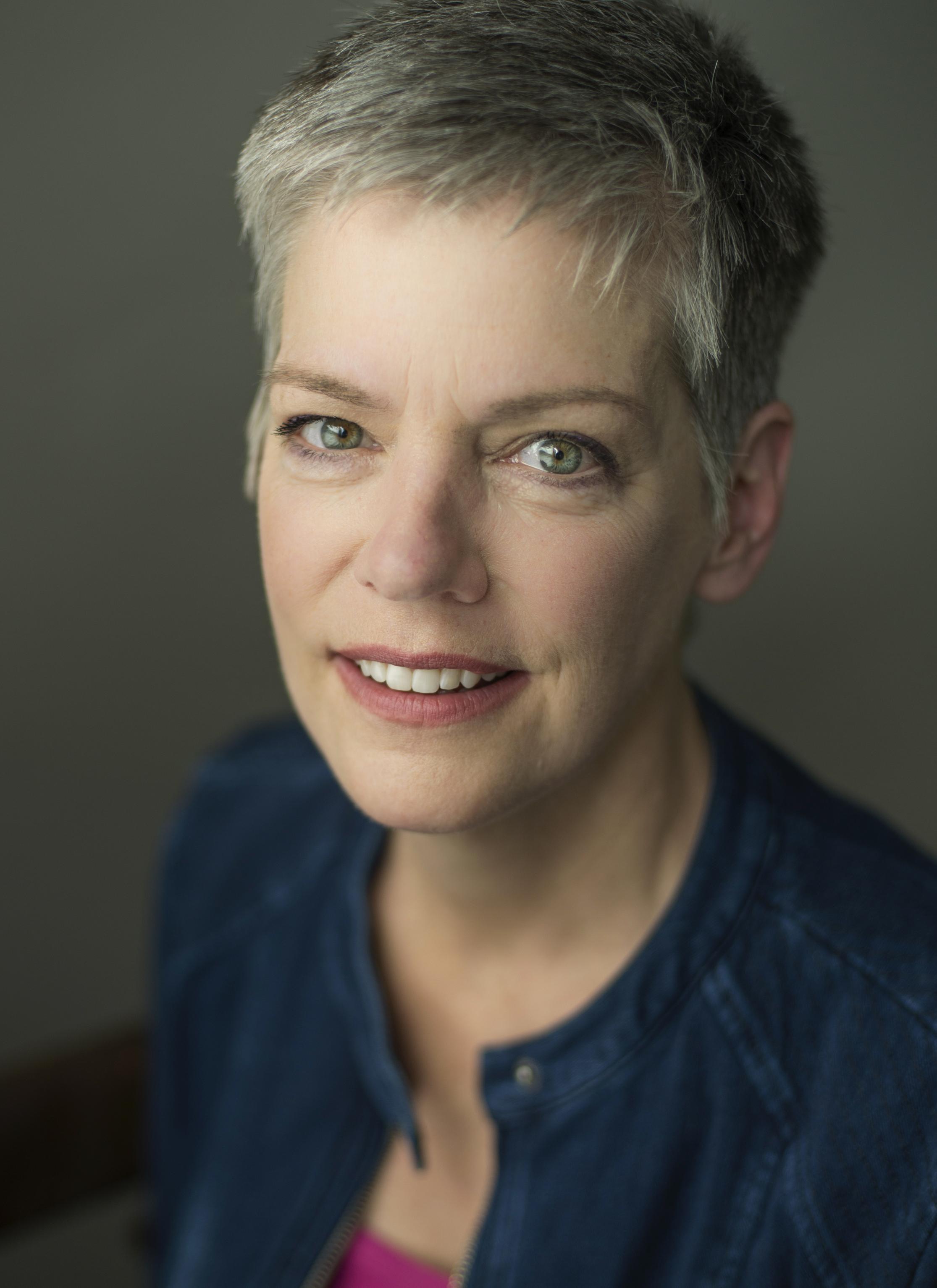 actor Kristin Shepherd large photo