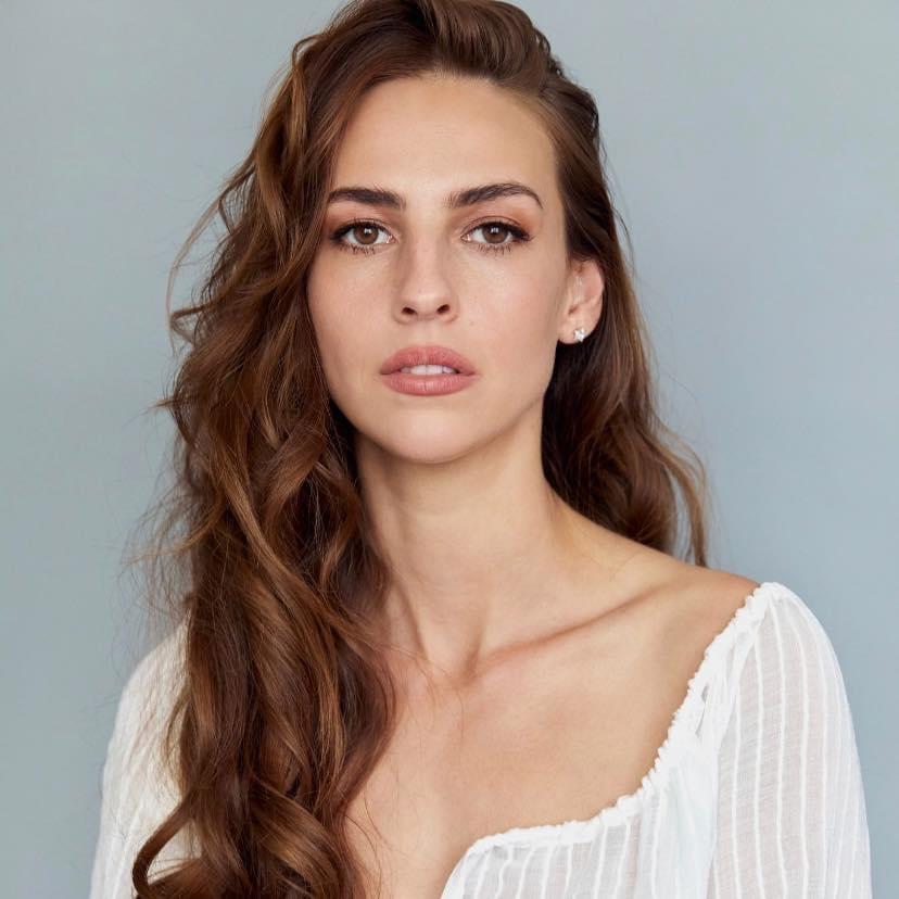 actor Ebony Nave large photo