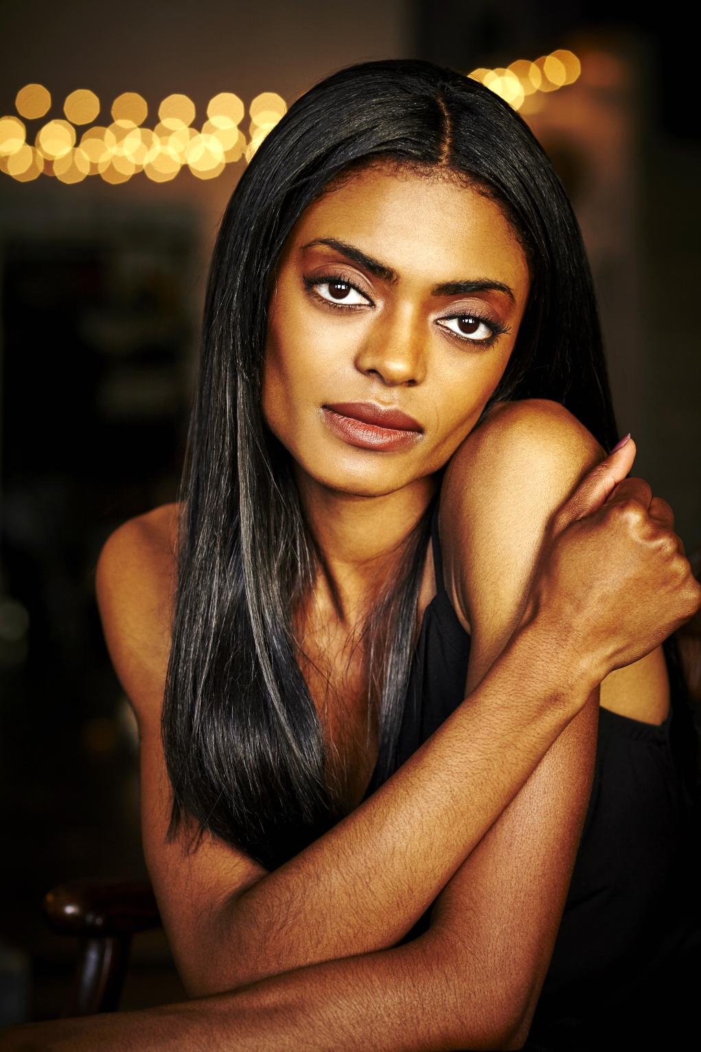 actor Alexia Hall large photo