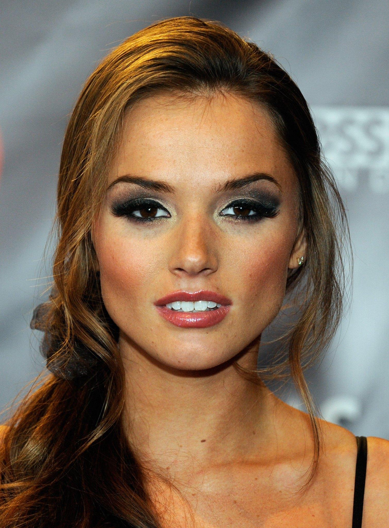 actor Tori Black large photo