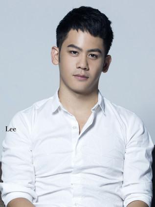 actor Mason Lee large photo