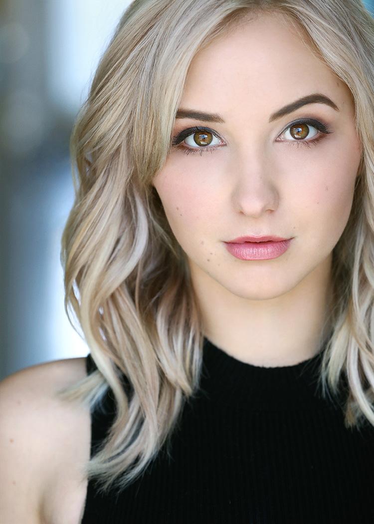 actor Audrey Whitby large photo