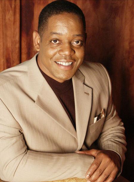 actor Billy Mayo large photo