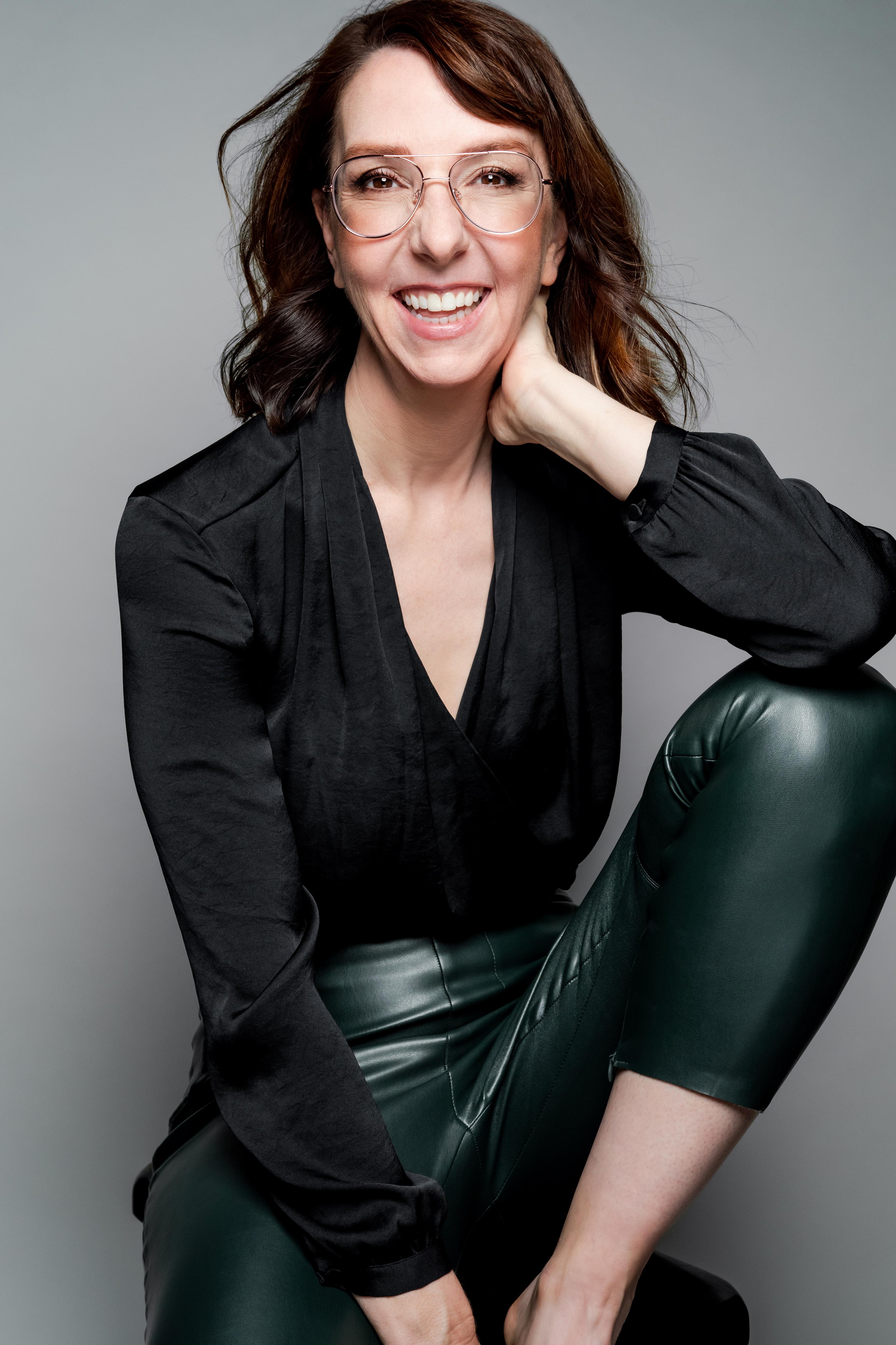 actor Irene White large photo