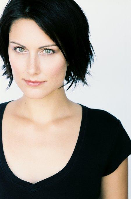 actor Chenoa Mason large photo