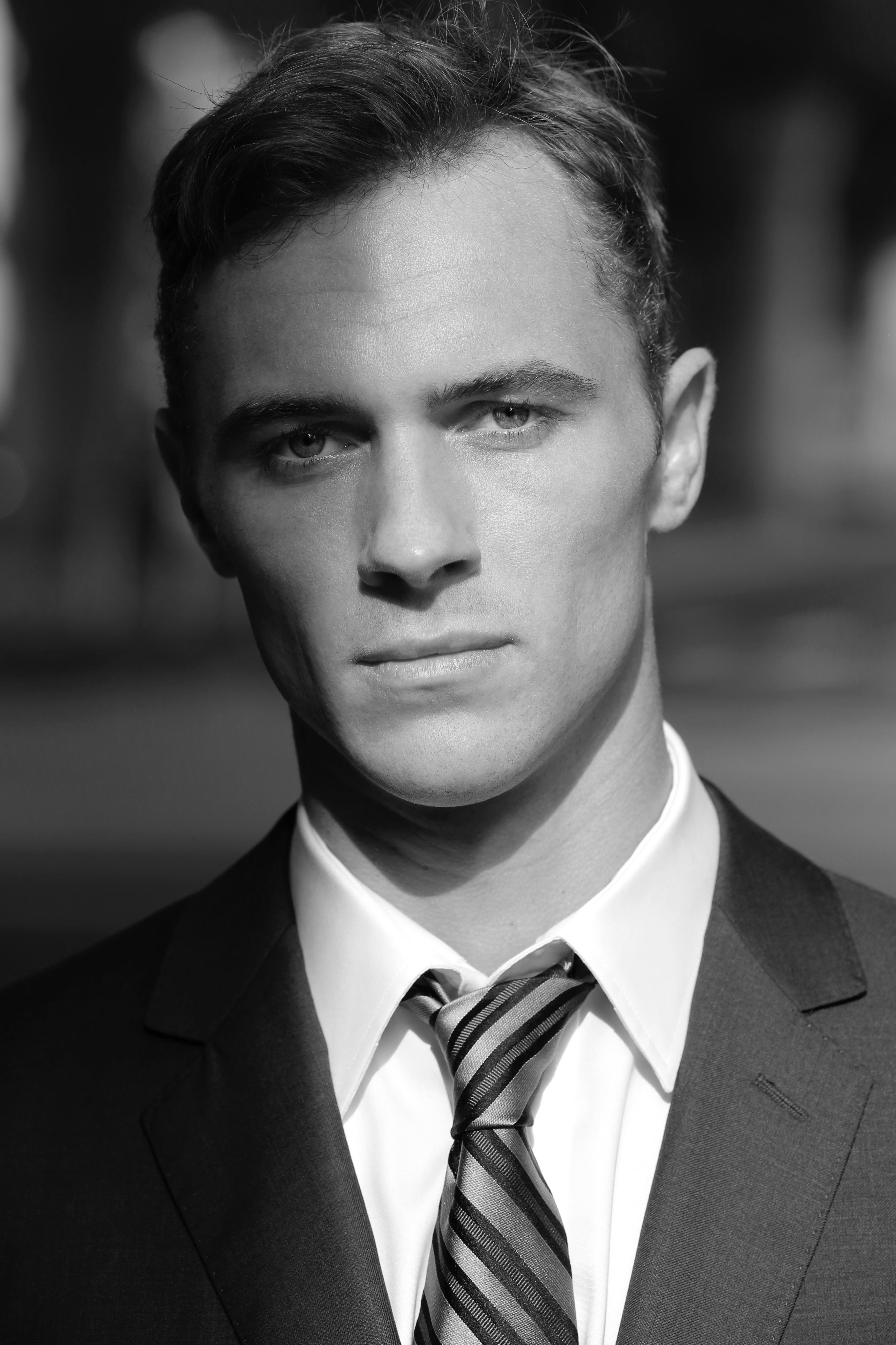 actor Liam Burke large photo