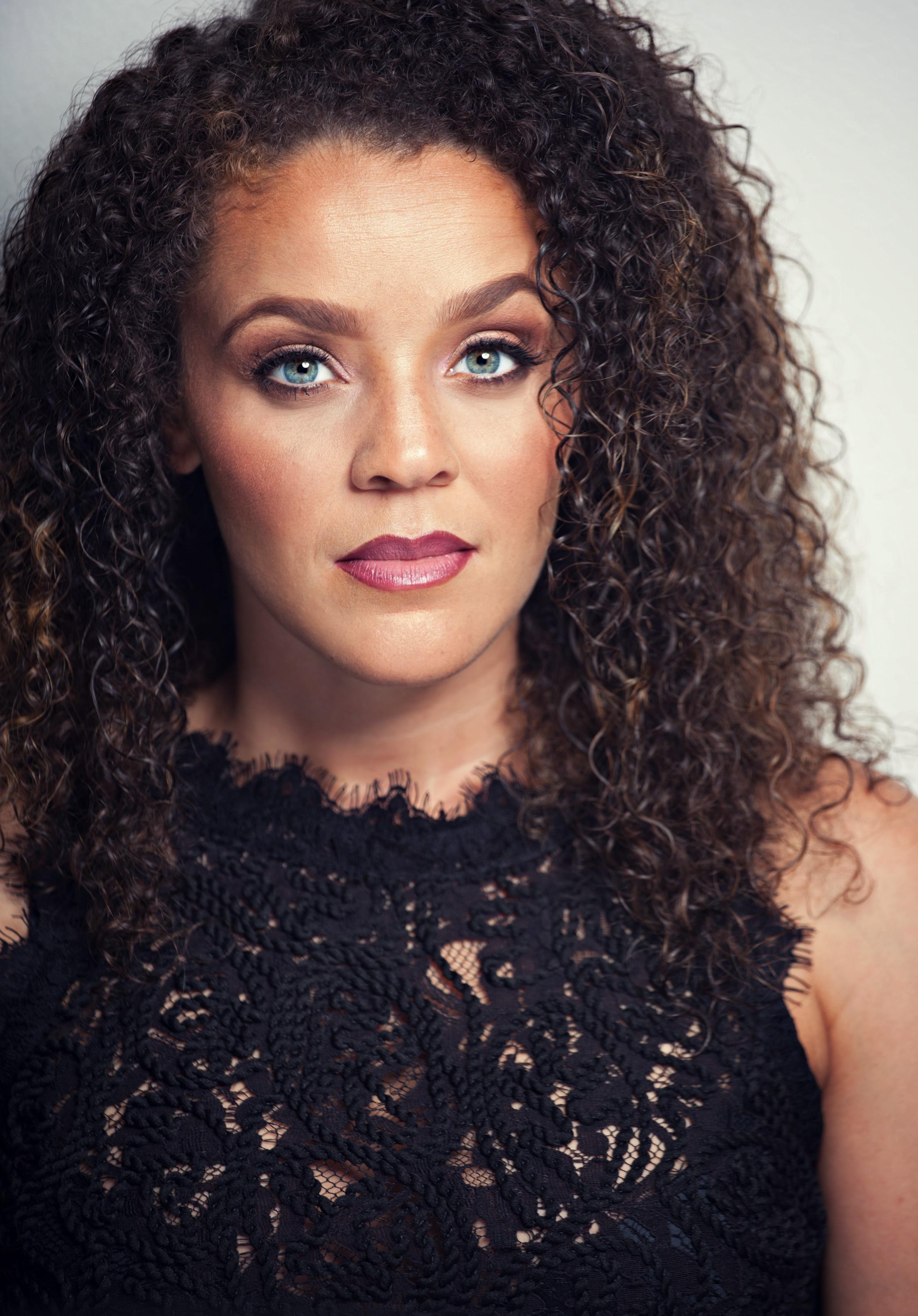 actor Miranda LaDawn Hill large photo