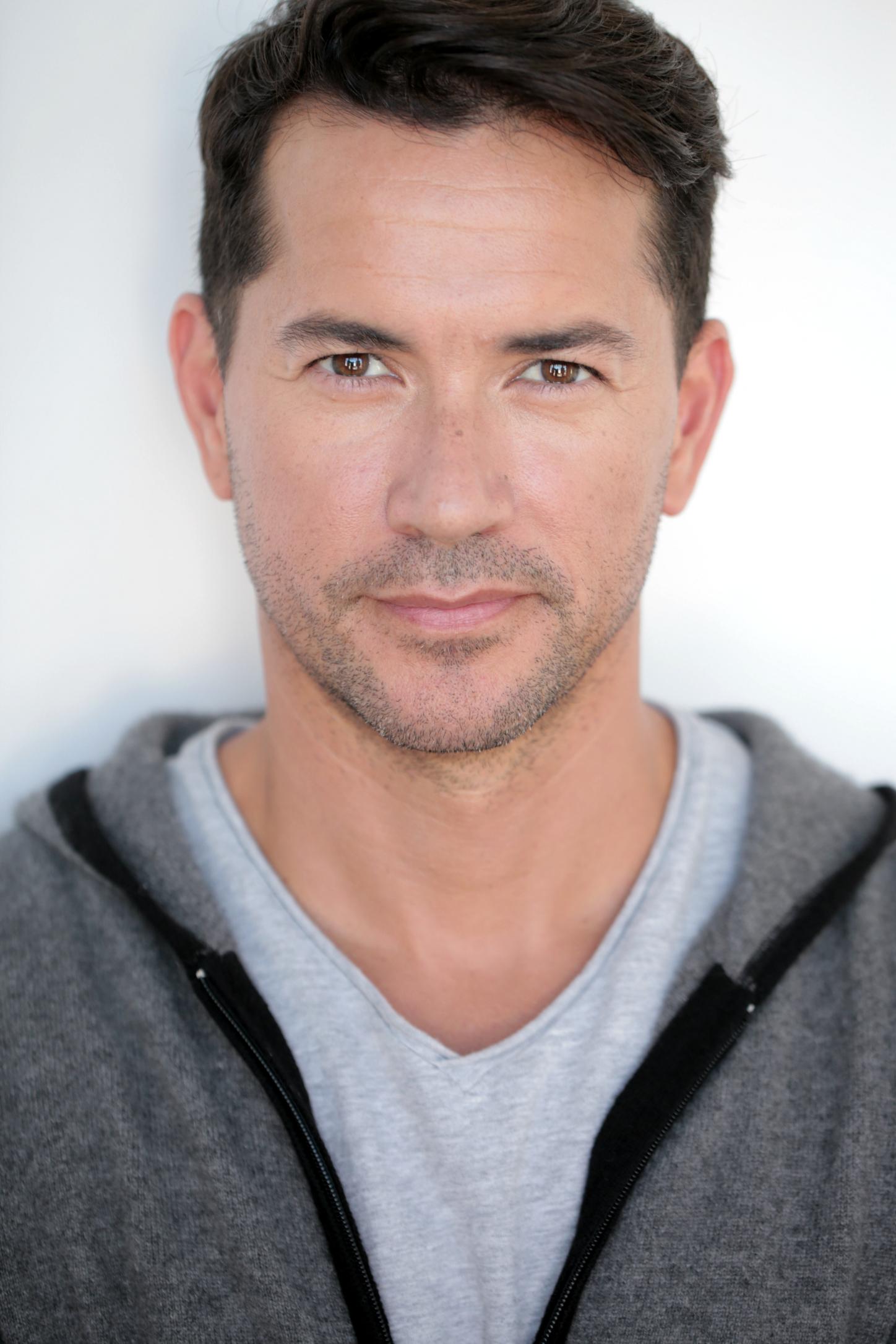 actor Eric Dean large photo