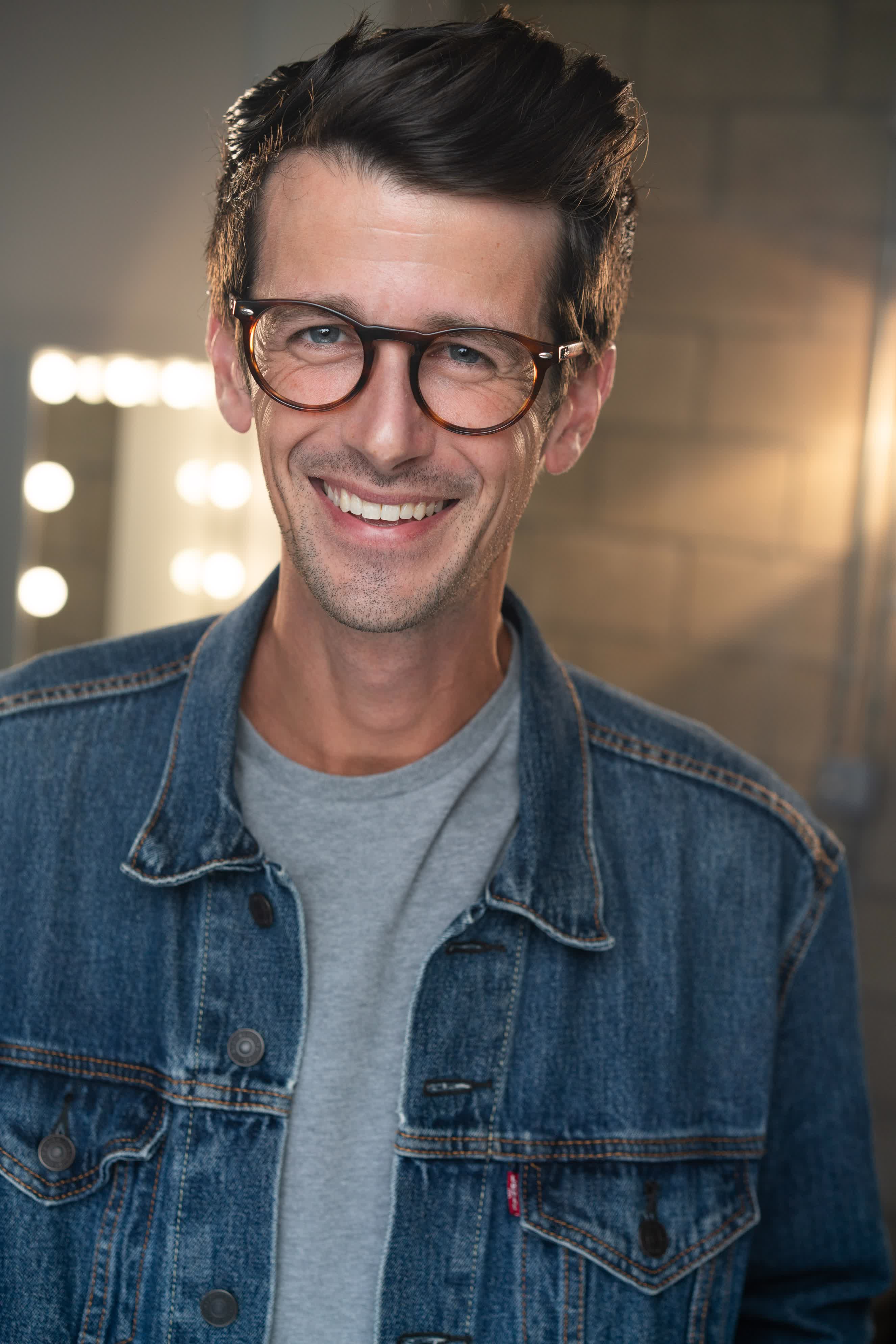 actor Thomas Schofield large photo