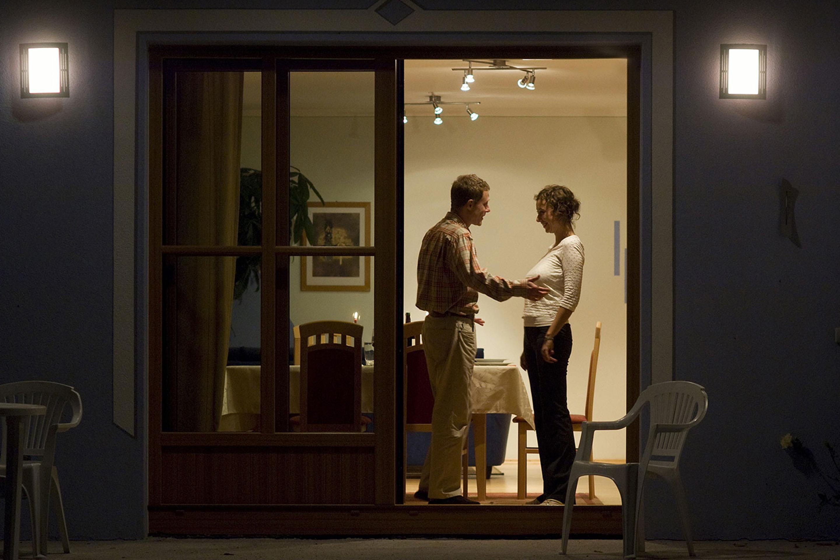 actor Ursula Strauss large photo