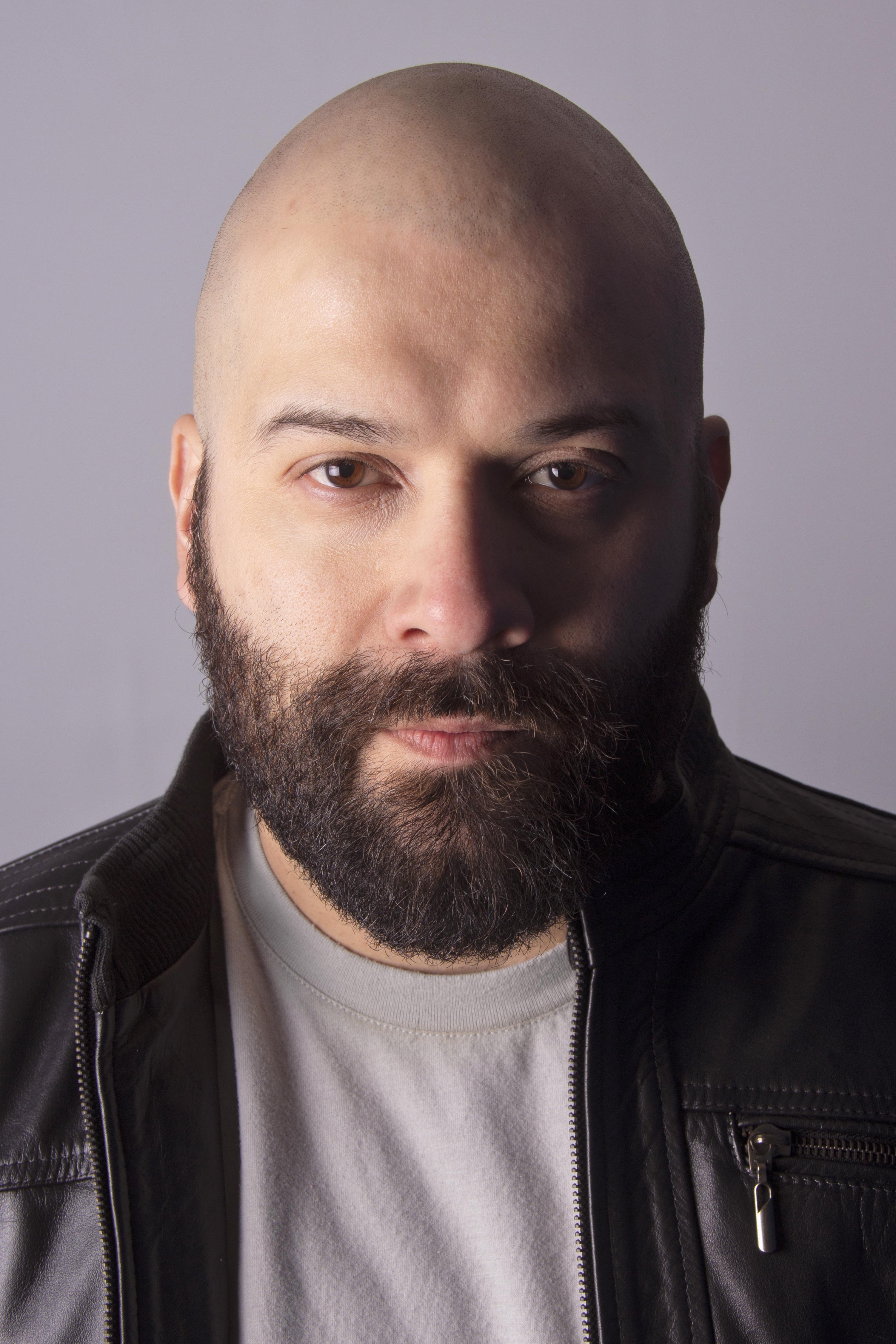 actor Michael Uribe large photo